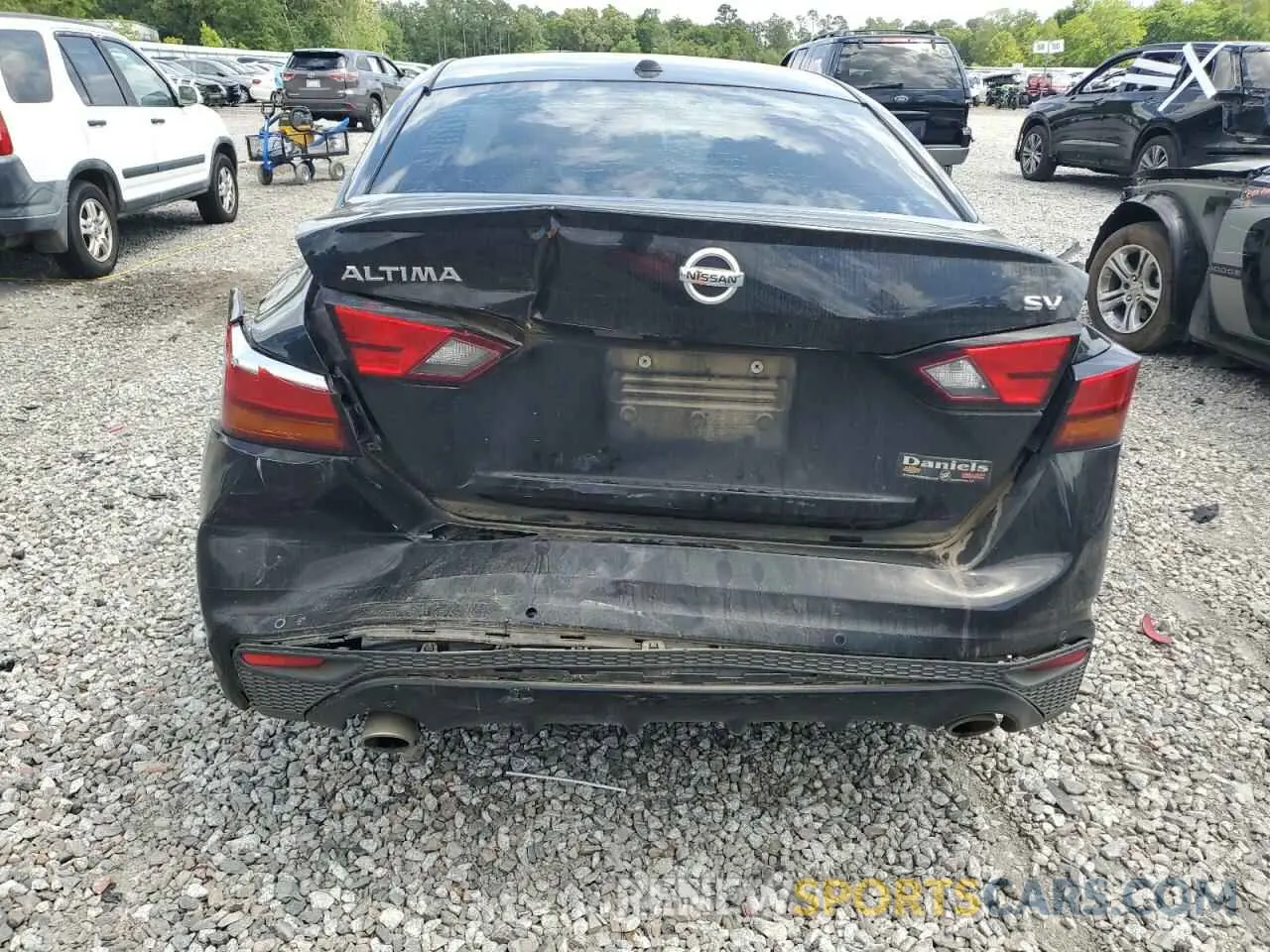 6 Photograph of a damaged car 1N4BL4DV2KC185446 NISSAN ALTIMA 2019