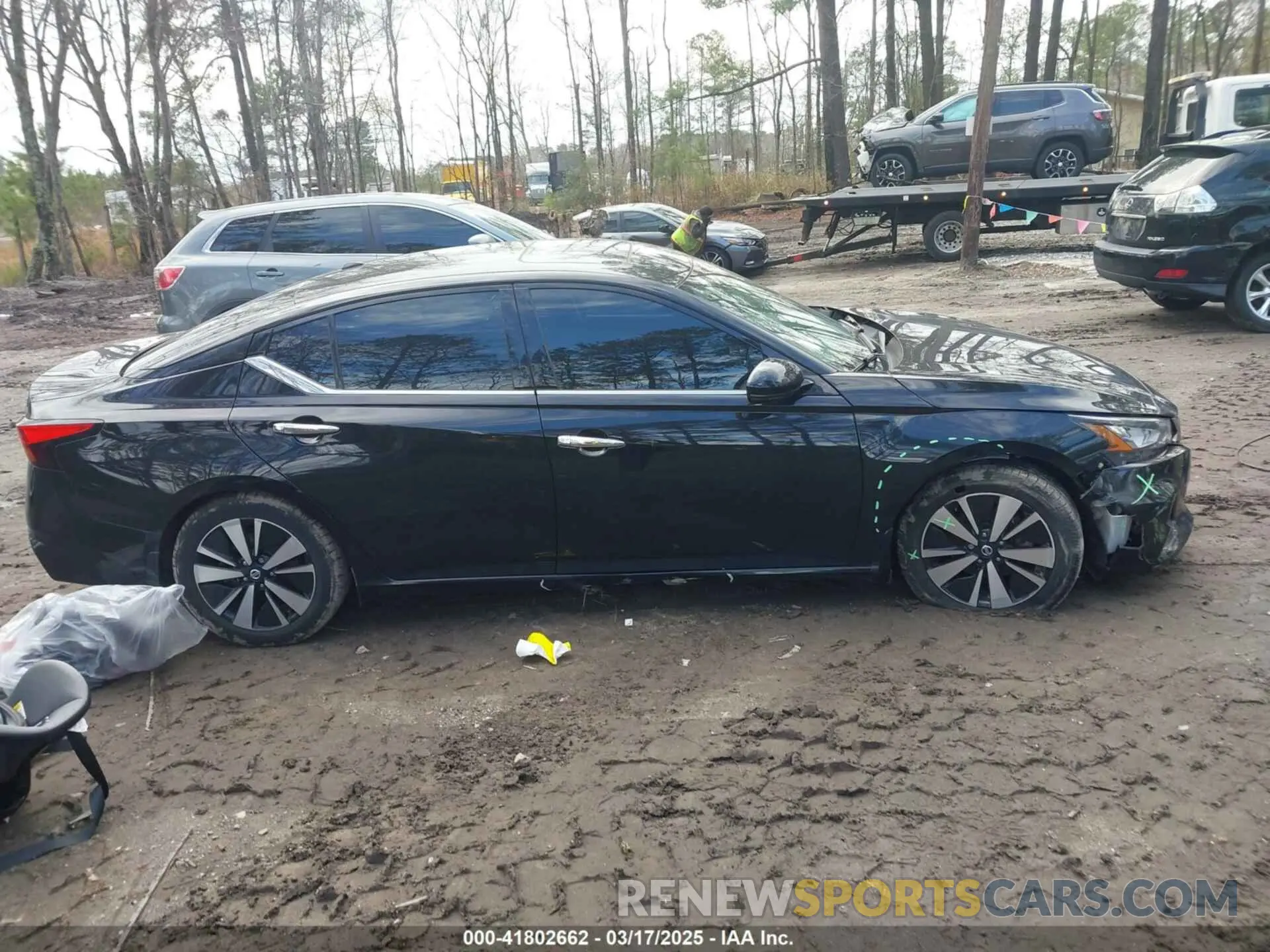 13 Photograph of a damaged car 1N4BL4DV2KC220096 NISSAN ALTIMA 2019