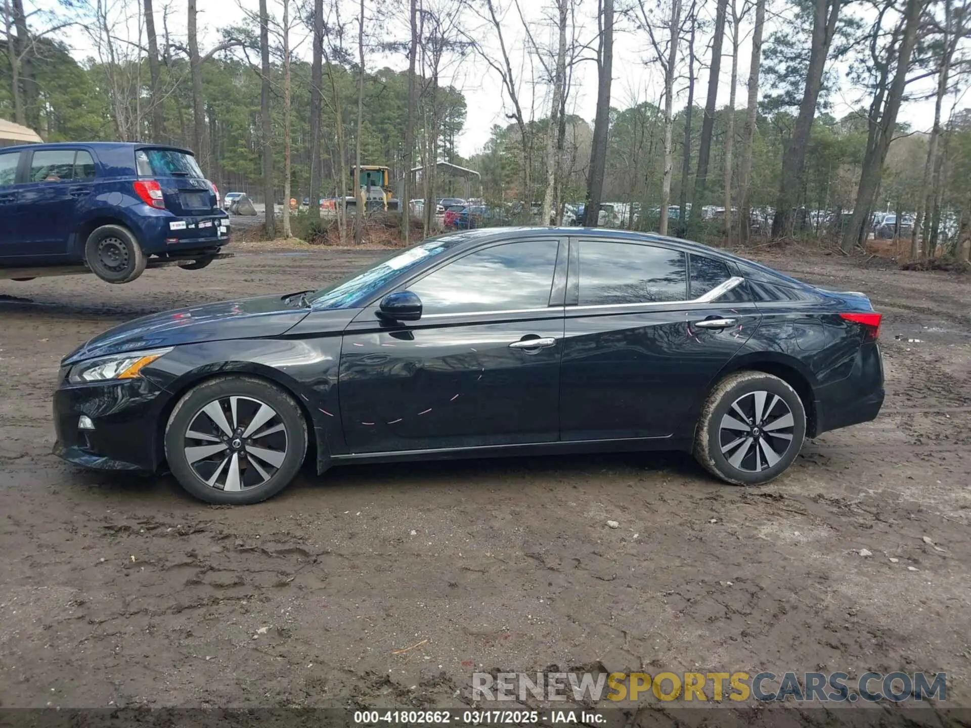 14 Photograph of a damaged car 1N4BL4DV2KC220096 NISSAN ALTIMA 2019