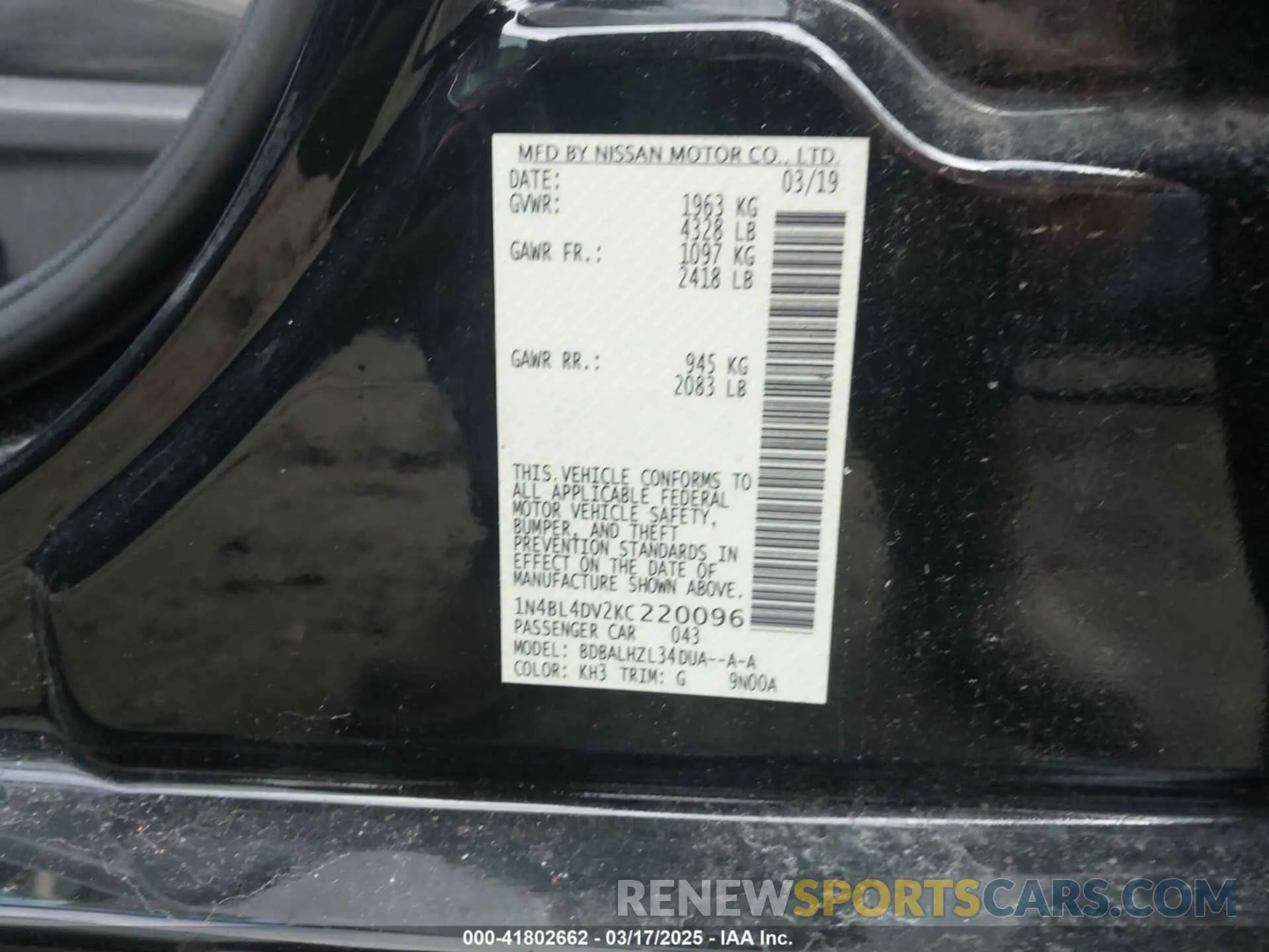 9 Photograph of a damaged car 1N4BL4DV2KC220096 NISSAN ALTIMA 2019