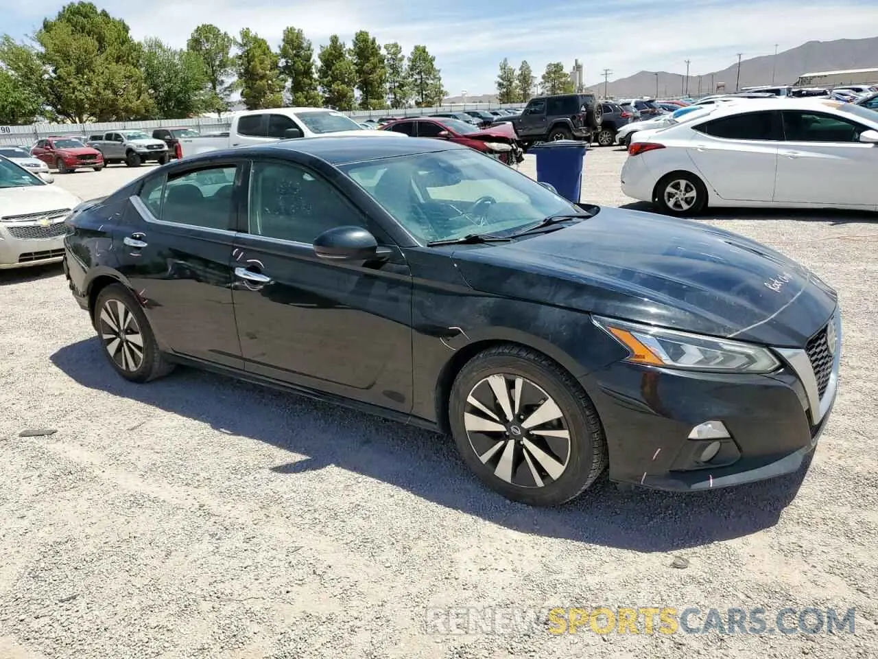 4 Photograph of a damaged car 1N4BL4DV3KC107726 NISSAN ALTIMA 2019