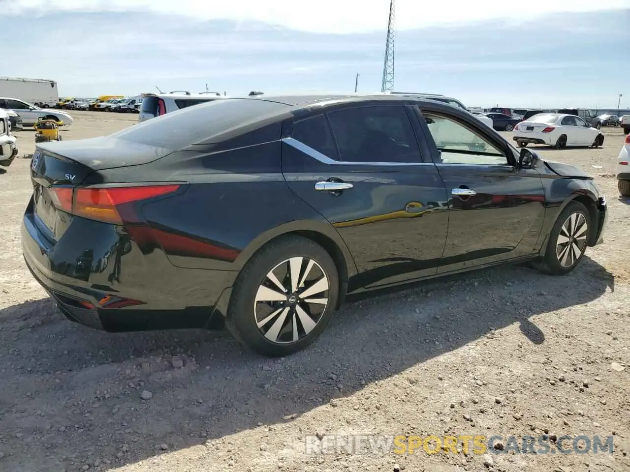 3 Photograph of a damaged car 1N4BL4DV3KC111470 NISSAN ALTIMA 2019