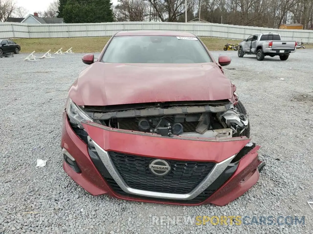 5 Photograph of a damaged car 1N4BL4DV3KC113851 NISSAN ALTIMA 2019