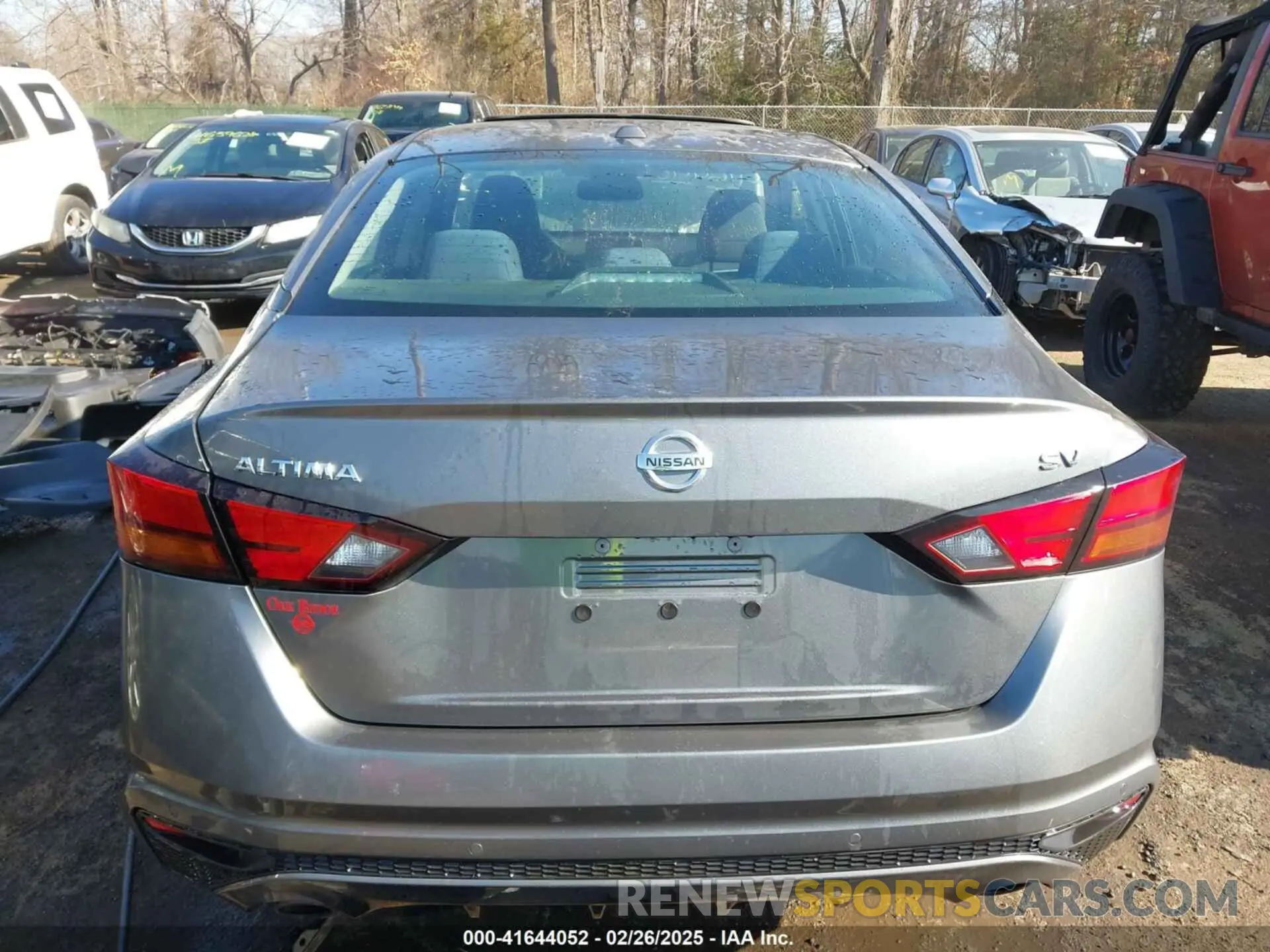 15 Photograph of a damaged car 1N4BL4DV4KC104673 NISSAN ALTIMA 2019