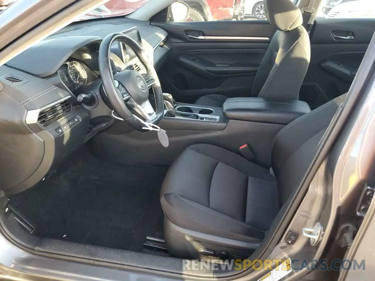7 Photograph of a damaged car 1N4BL4DV4KC121358 NISSAN ALTIMA 2019