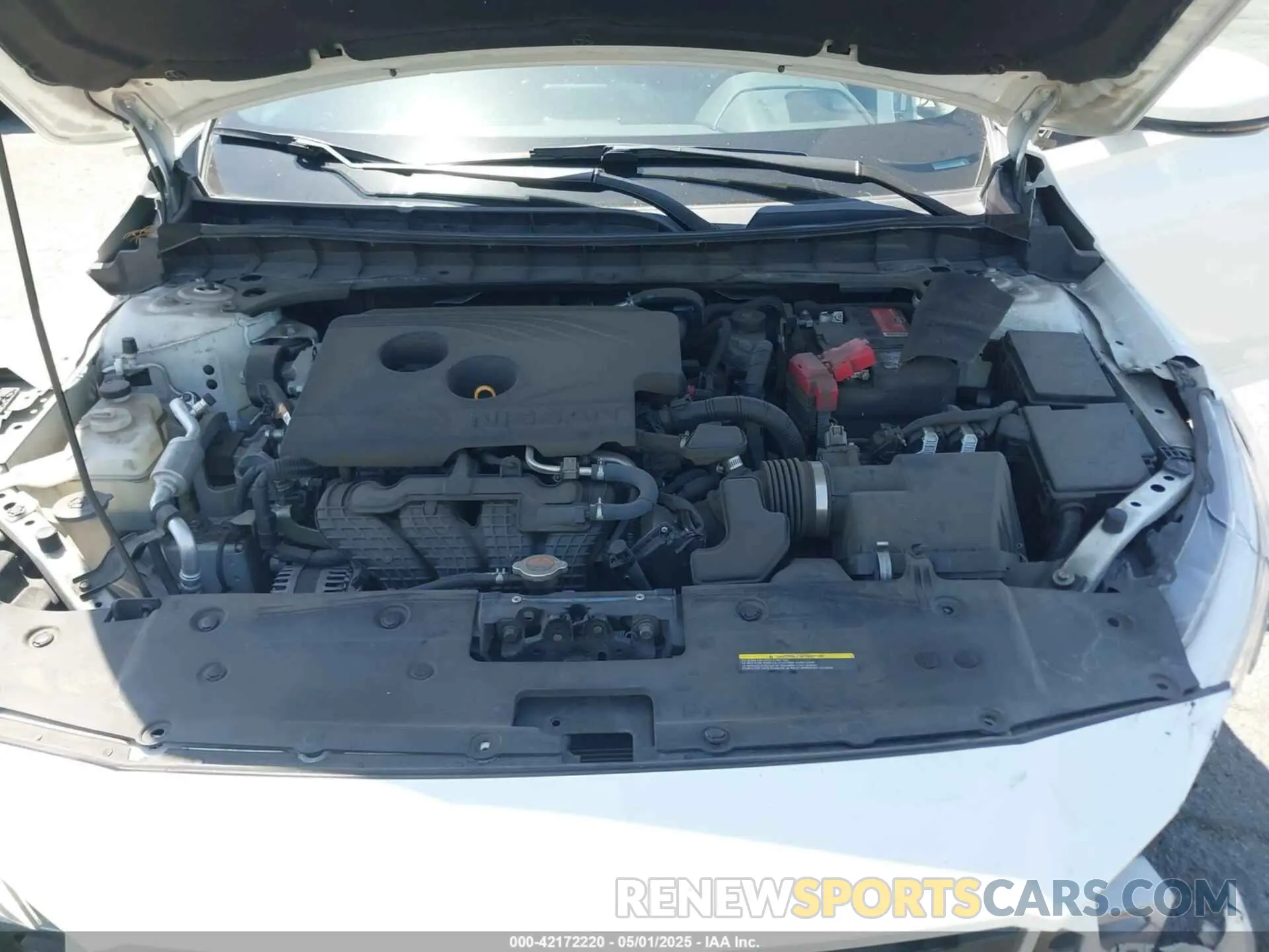 10 Photograph of a damaged car 1N4BL4DV4KC122350 NISSAN ALTIMA 2019