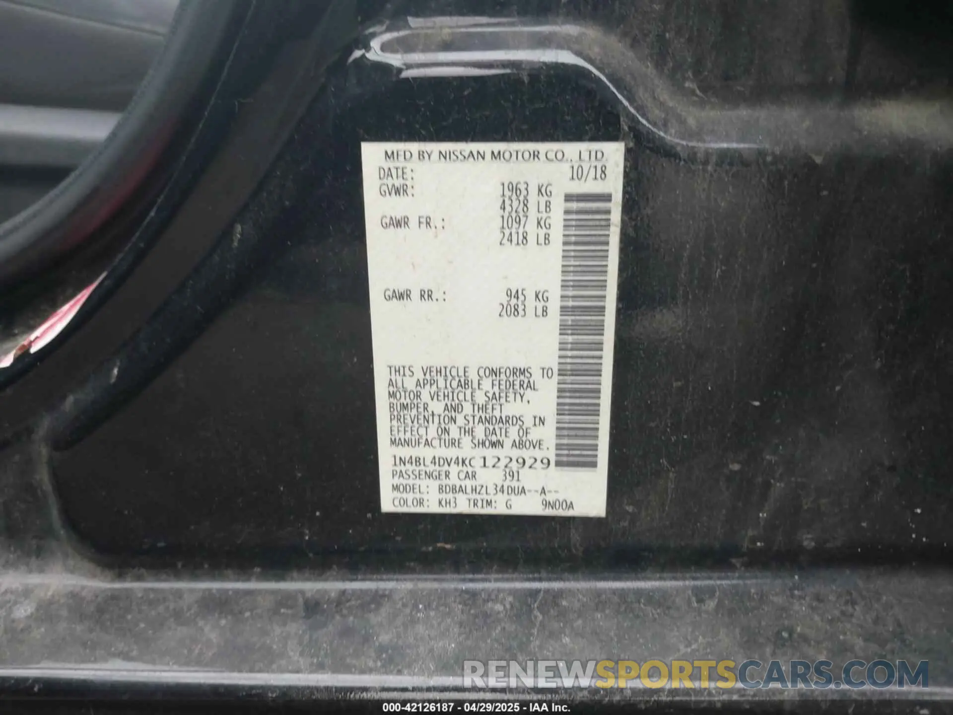 9 Photograph of a damaged car 1N4BL4DV4KC122929 NISSAN ALTIMA 2019