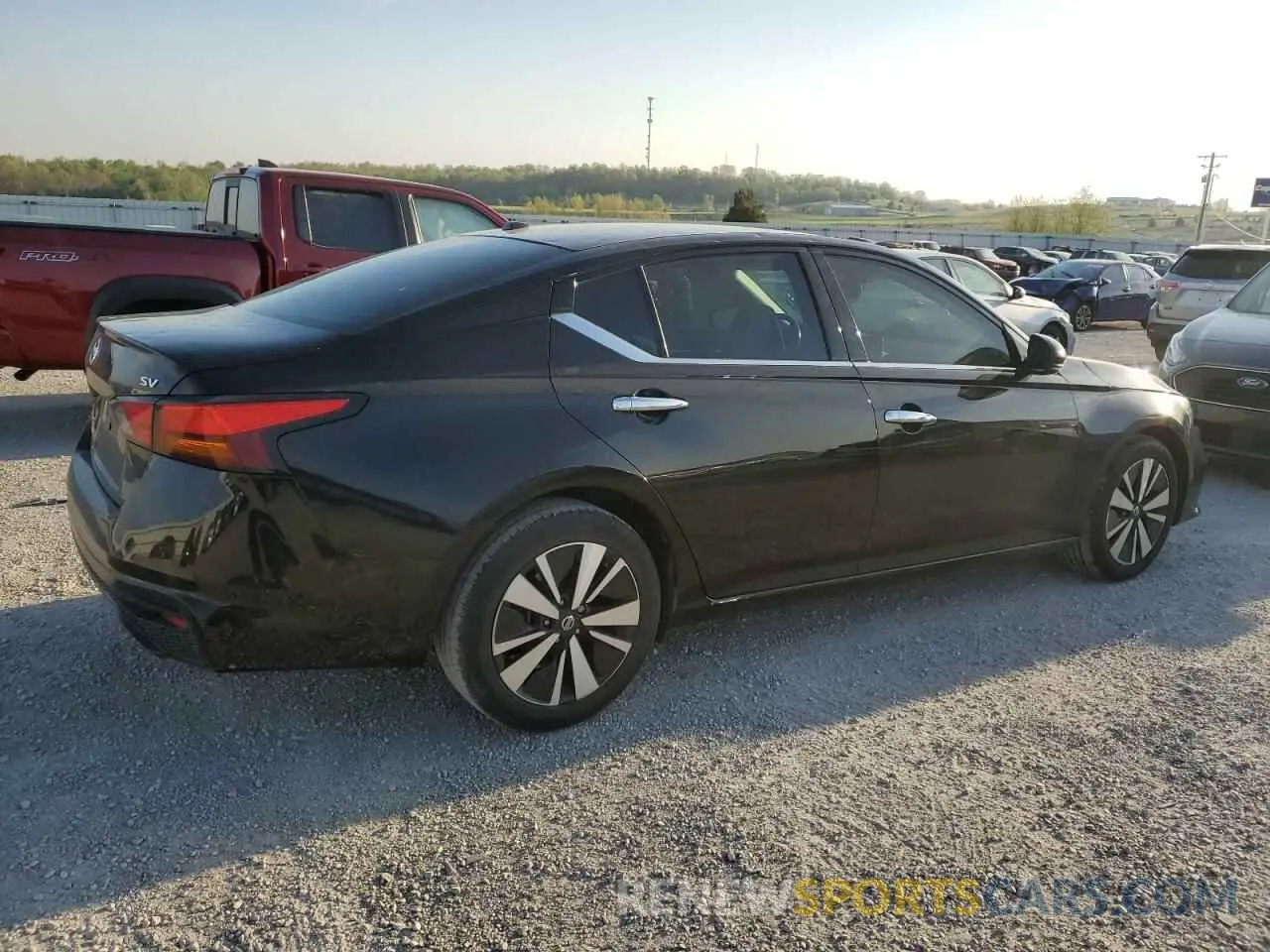 3 Photograph of a damaged car 1N4BL4DV4KC149872 NISSAN ALTIMA 2019