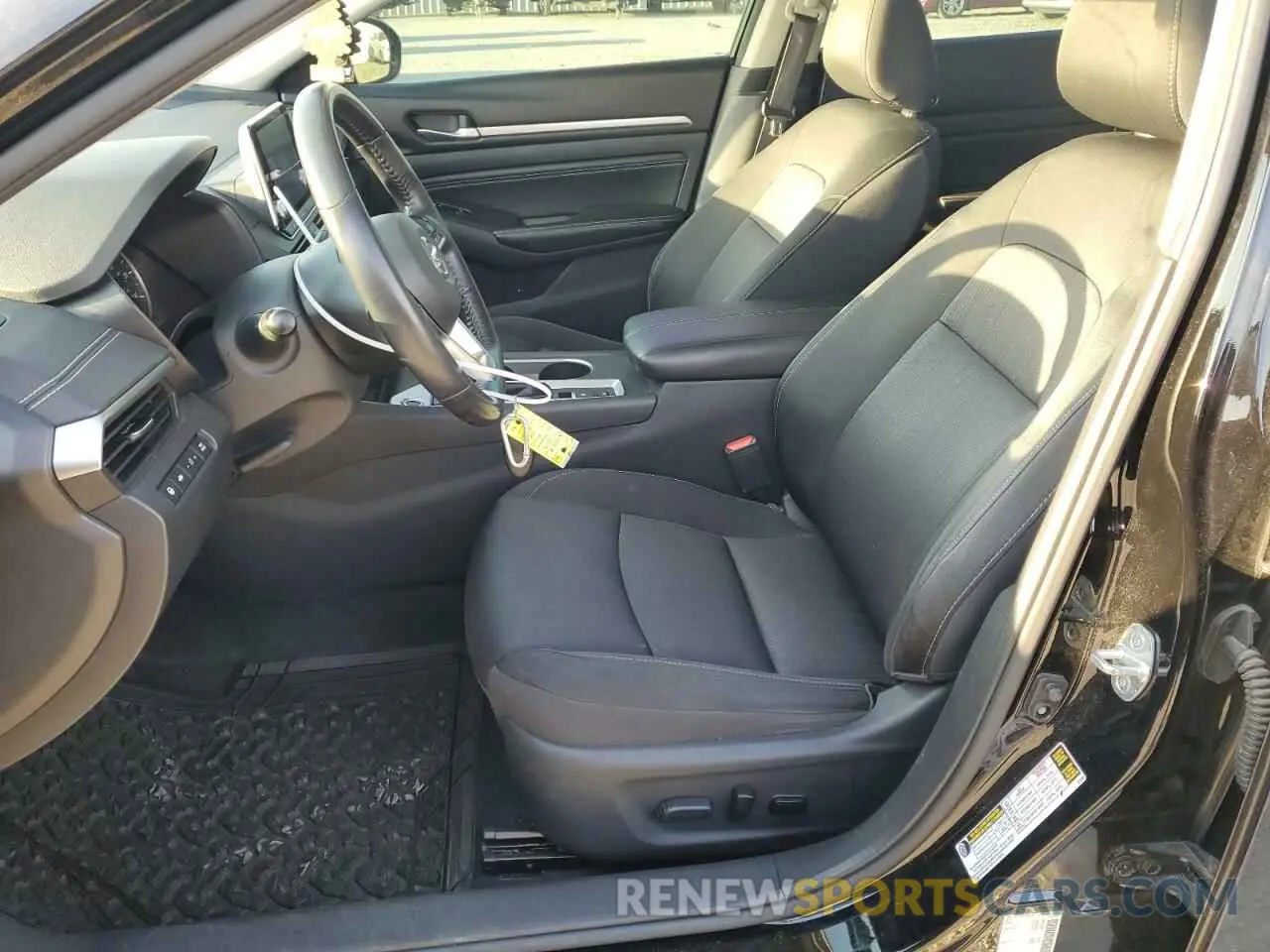 7 Photograph of a damaged car 1N4BL4DV4KC149872 NISSAN ALTIMA 2019
