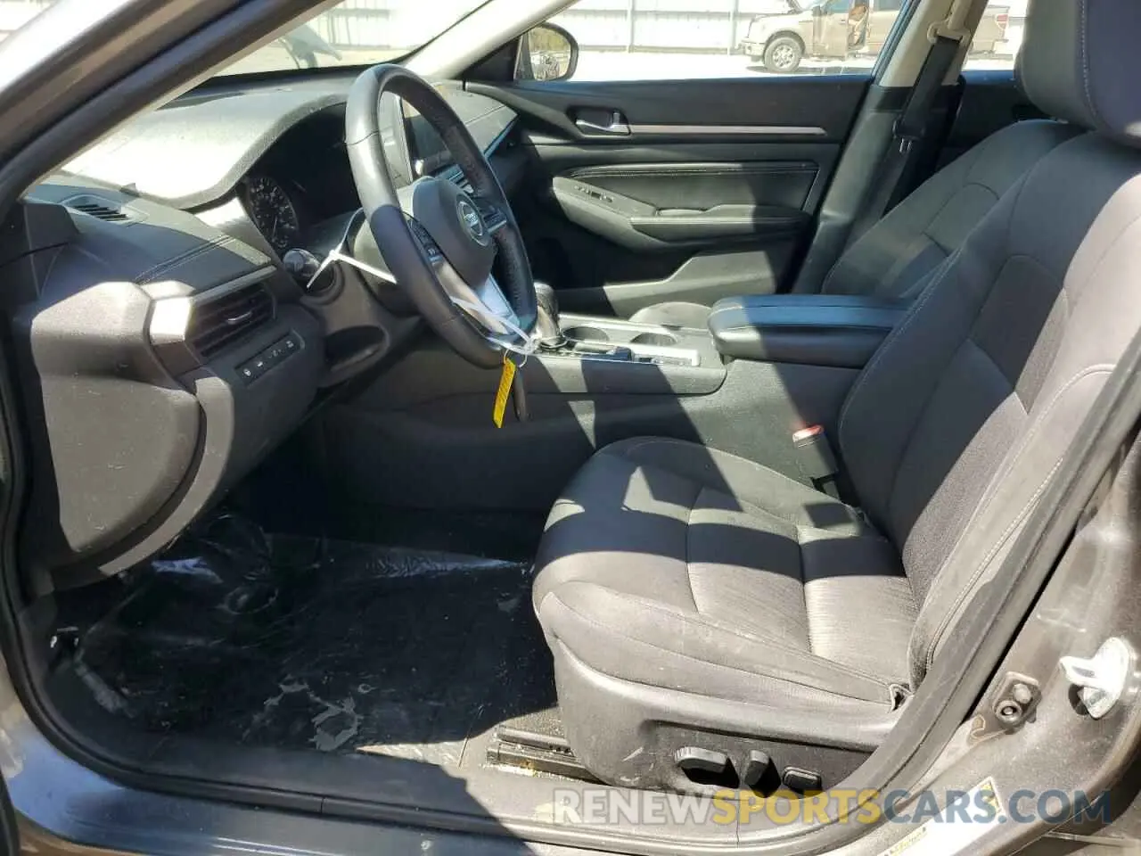 7 Photograph of a damaged car 1N4BL4DV4KC183875 NISSAN ALTIMA 2019