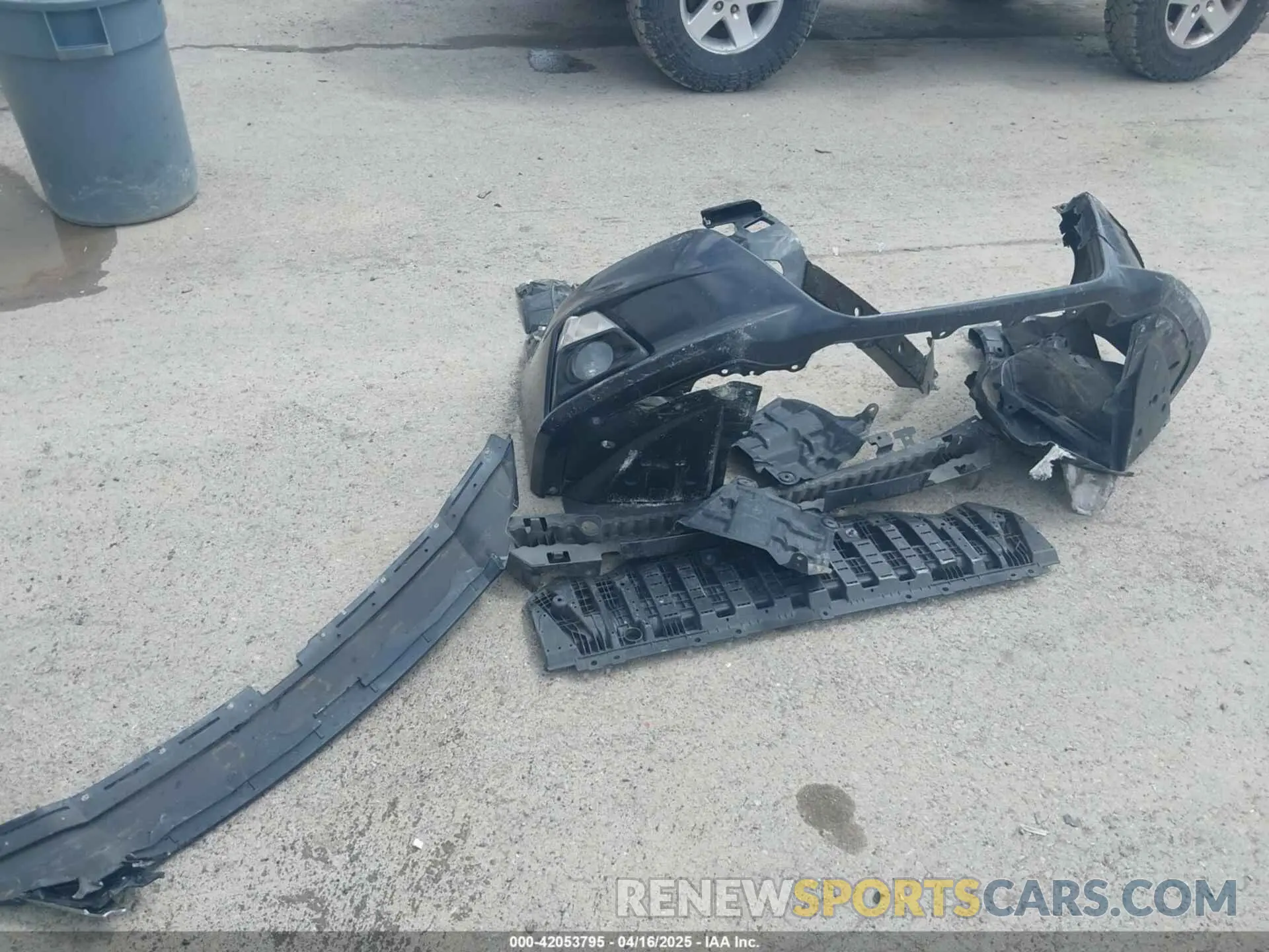 12 Photograph of a damaged car 1N4BL4DV5KC117058 NISSAN ALTIMA 2019