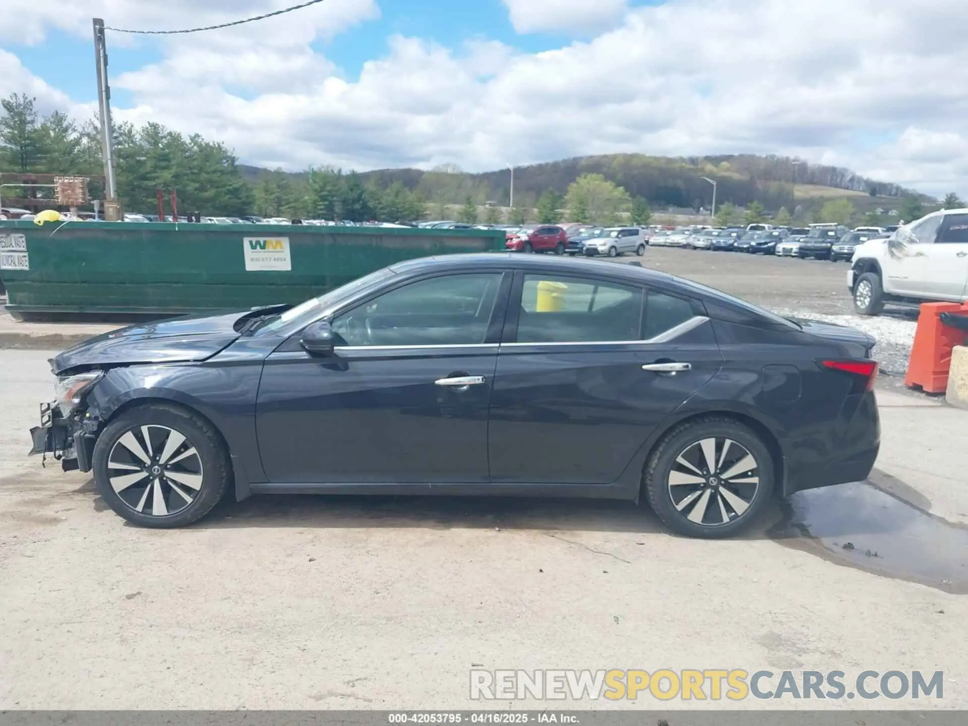 15 Photograph of a damaged car 1N4BL4DV5KC117058 NISSAN ALTIMA 2019