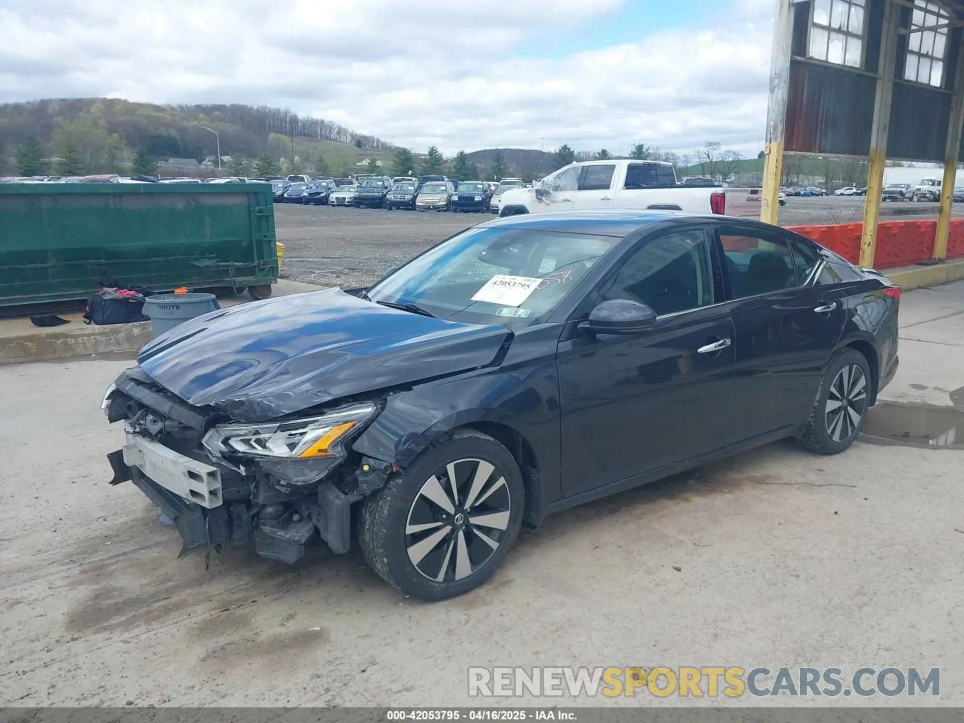 2 Photograph of a damaged car 1N4BL4DV5KC117058 NISSAN ALTIMA 2019