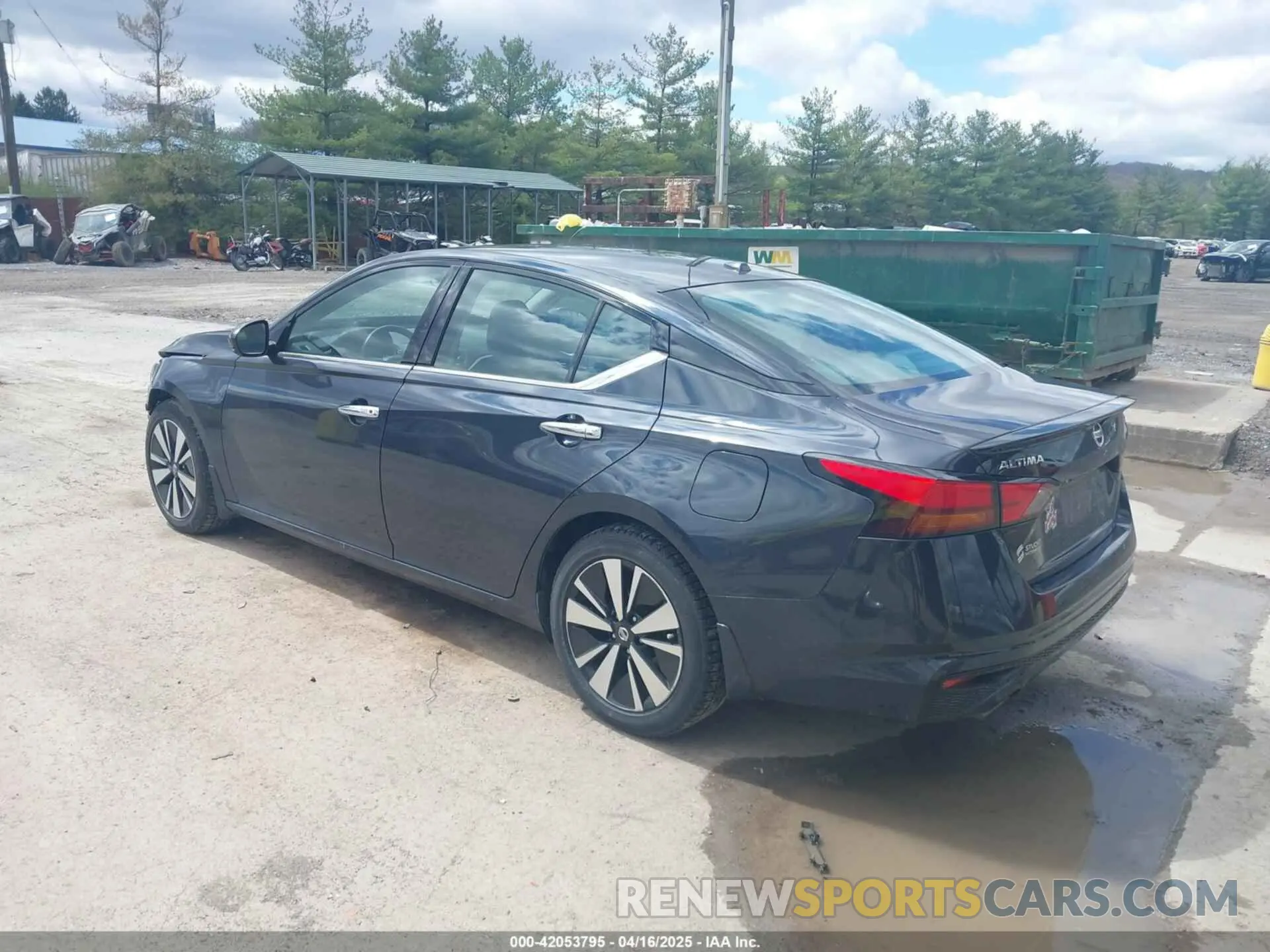 3 Photograph of a damaged car 1N4BL4DV5KC117058 NISSAN ALTIMA 2019
