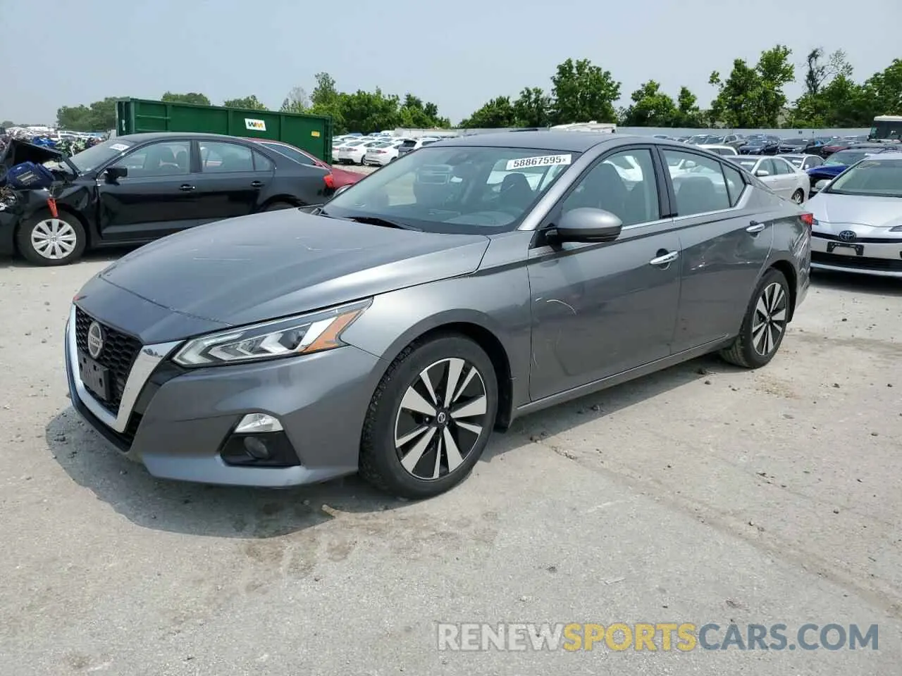 1 Photograph of a damaged car 1N4BL4DV5KC125144 NISSAN ALTIMA 2019