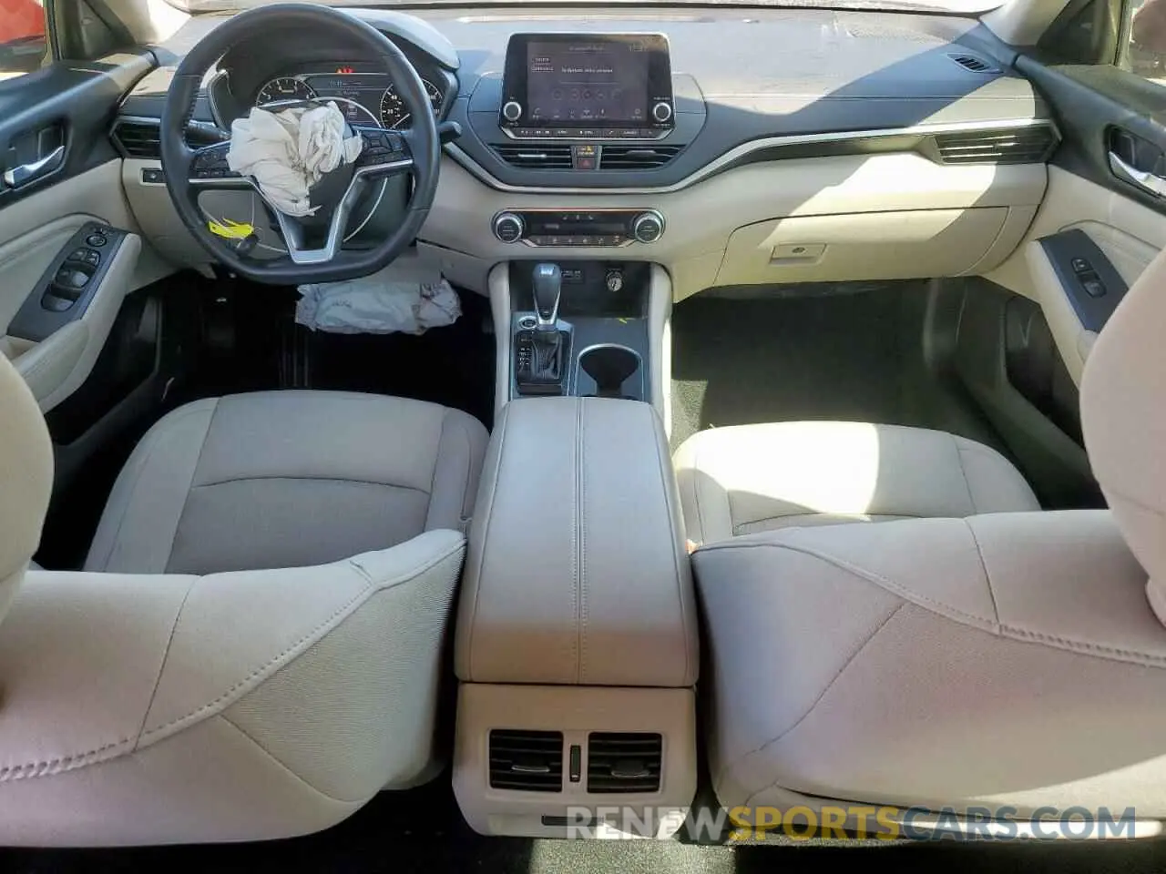8 Photograph of a damaged car 1N4BL4DV5KC210629 NISSAN ALTIMA 2019
