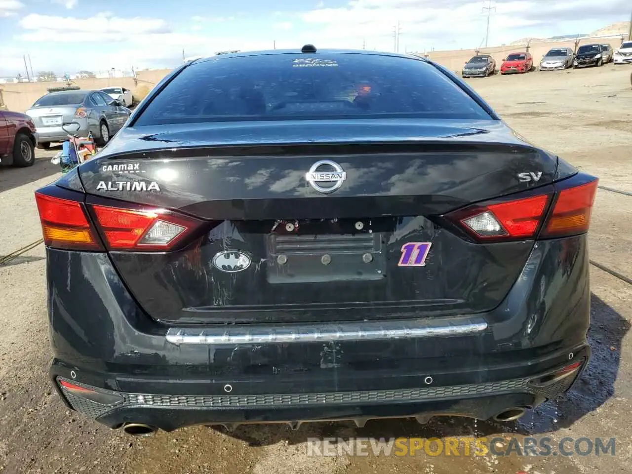 6 Photograph of a damaged car 1N4BL4DV5KN306054 NISSAN ALTIMA 2019