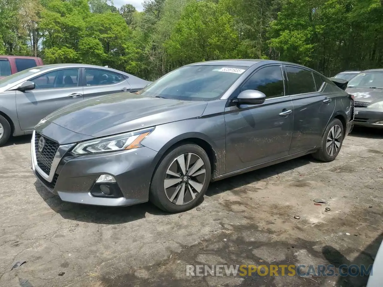 1 Photograph of a damaged car 1N4BL4DV6KC104948 NISSAN ALTIMA 2019