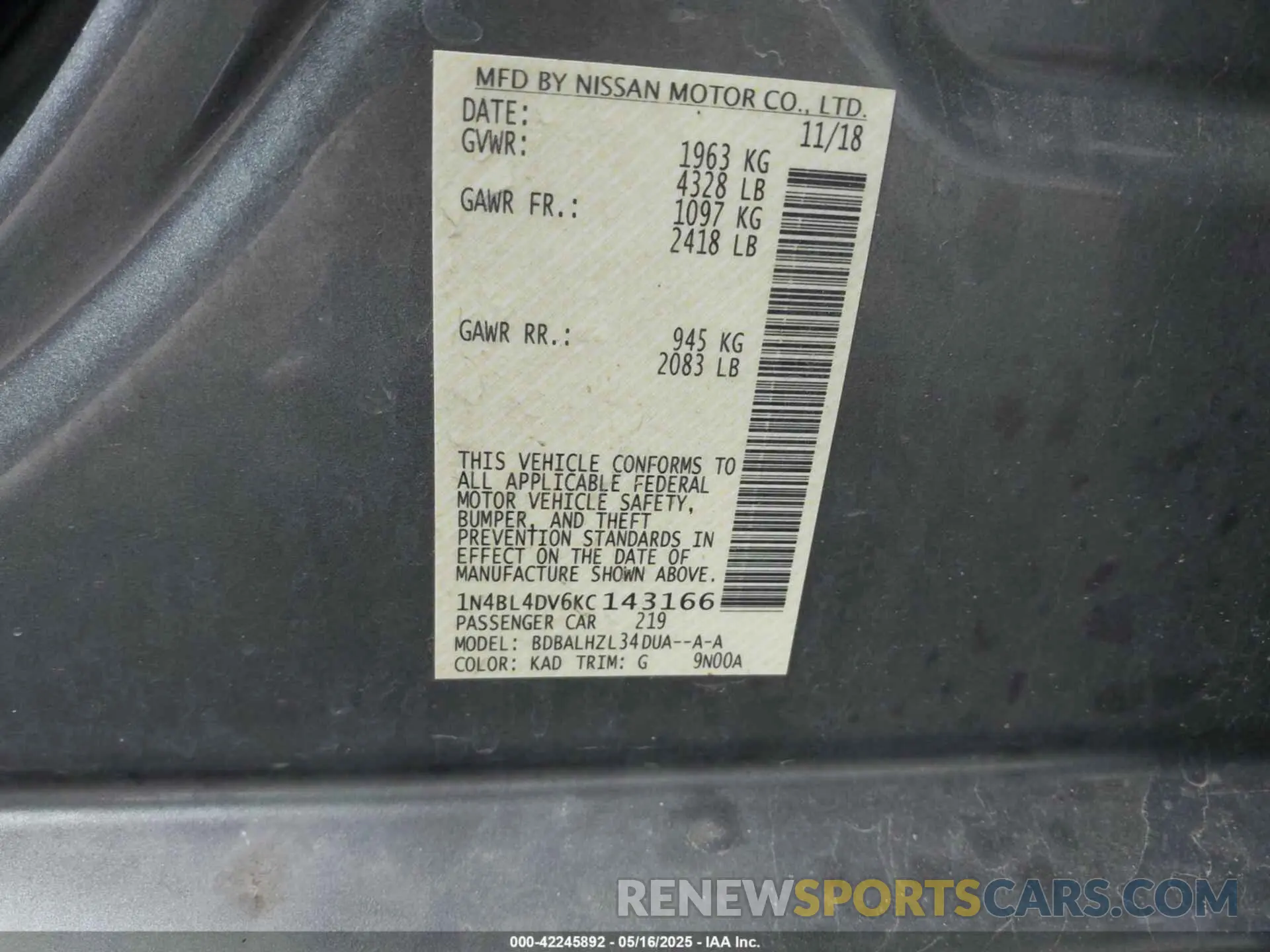 9 Photograph of a damaged car 1N4BL4DV6KC143166 NISSAN ALTIMA 2019