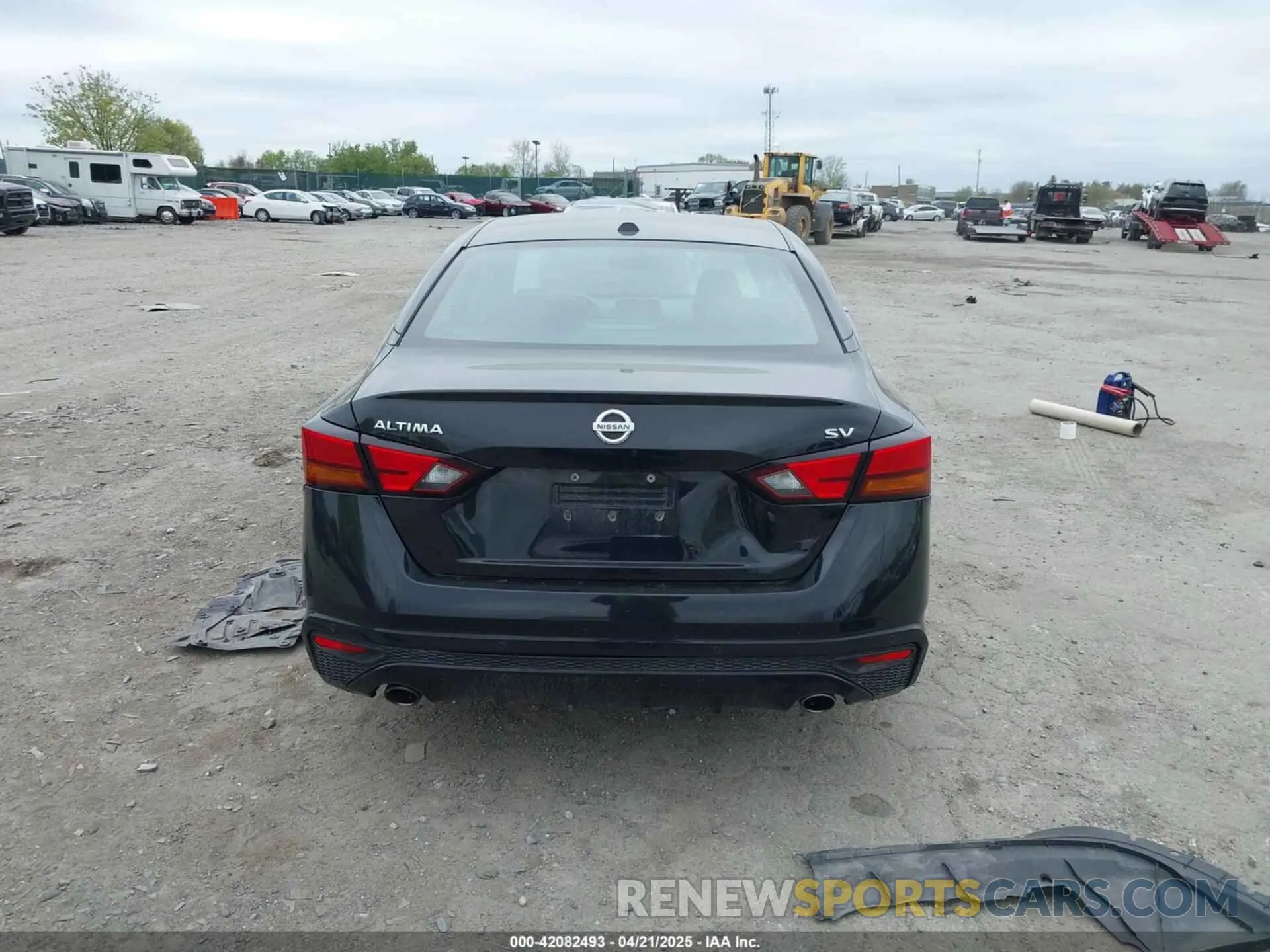 16 Photograph of a damaged car 1N4BL4DV6KC143538 NISSAN ALTIMA 2019
