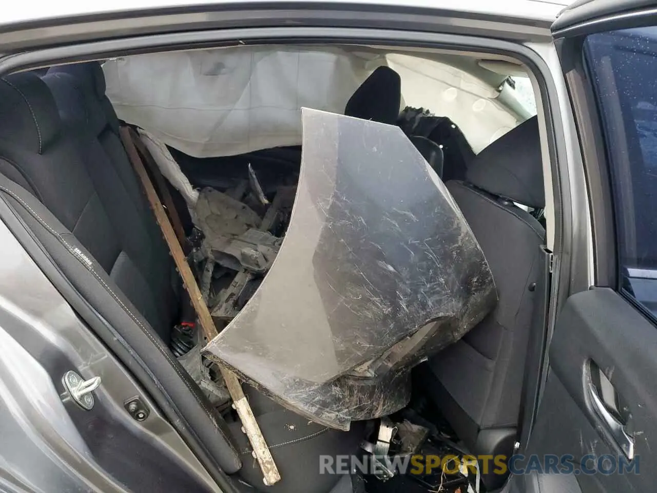 10 Photograph of a damaged car 1N4BL4DV6KC145015 NISSAN ALTIMA 2019