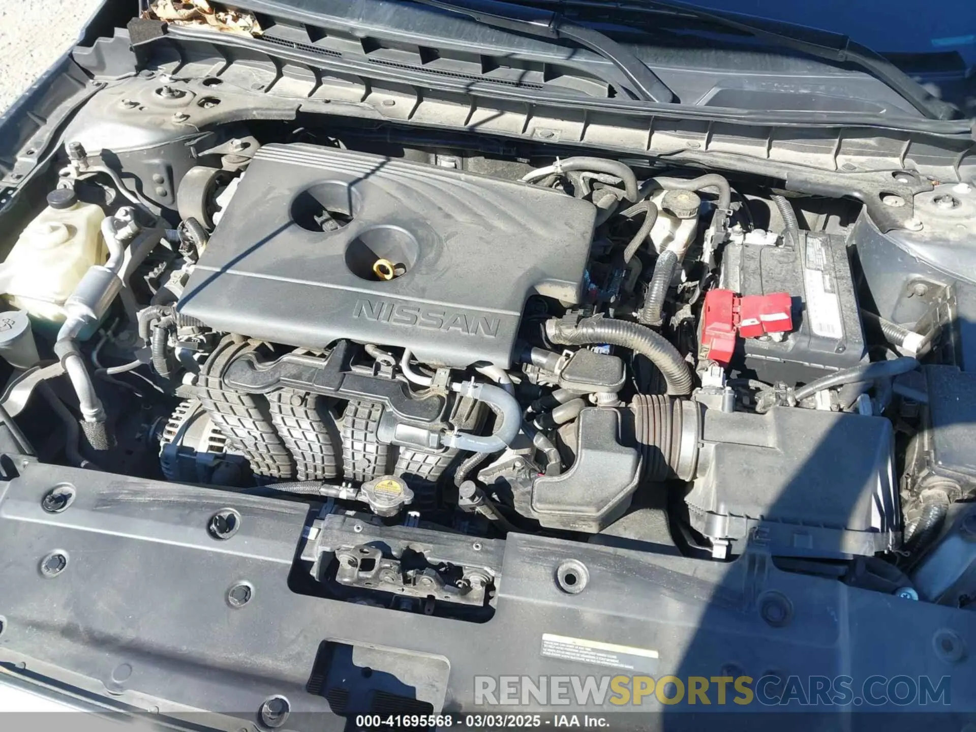 10 Photograph of a damaged car 1N4BL4DV7KC121581 NISSAN ALTIMA 2019
