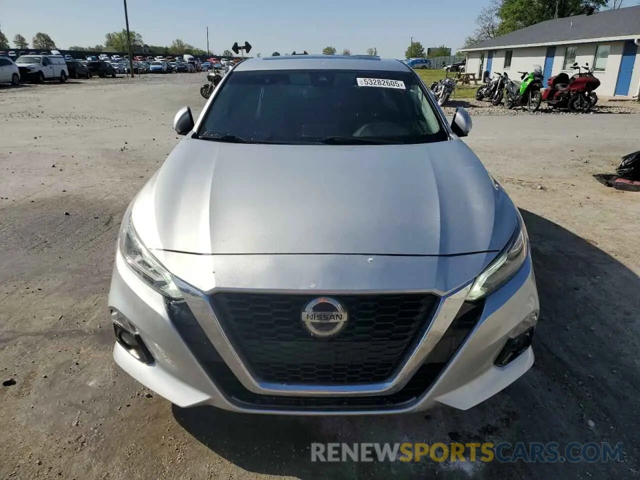 5 Photograph of a damaged car 1N4BL4DV7KC130863 NISSAN ALTIMA 2019