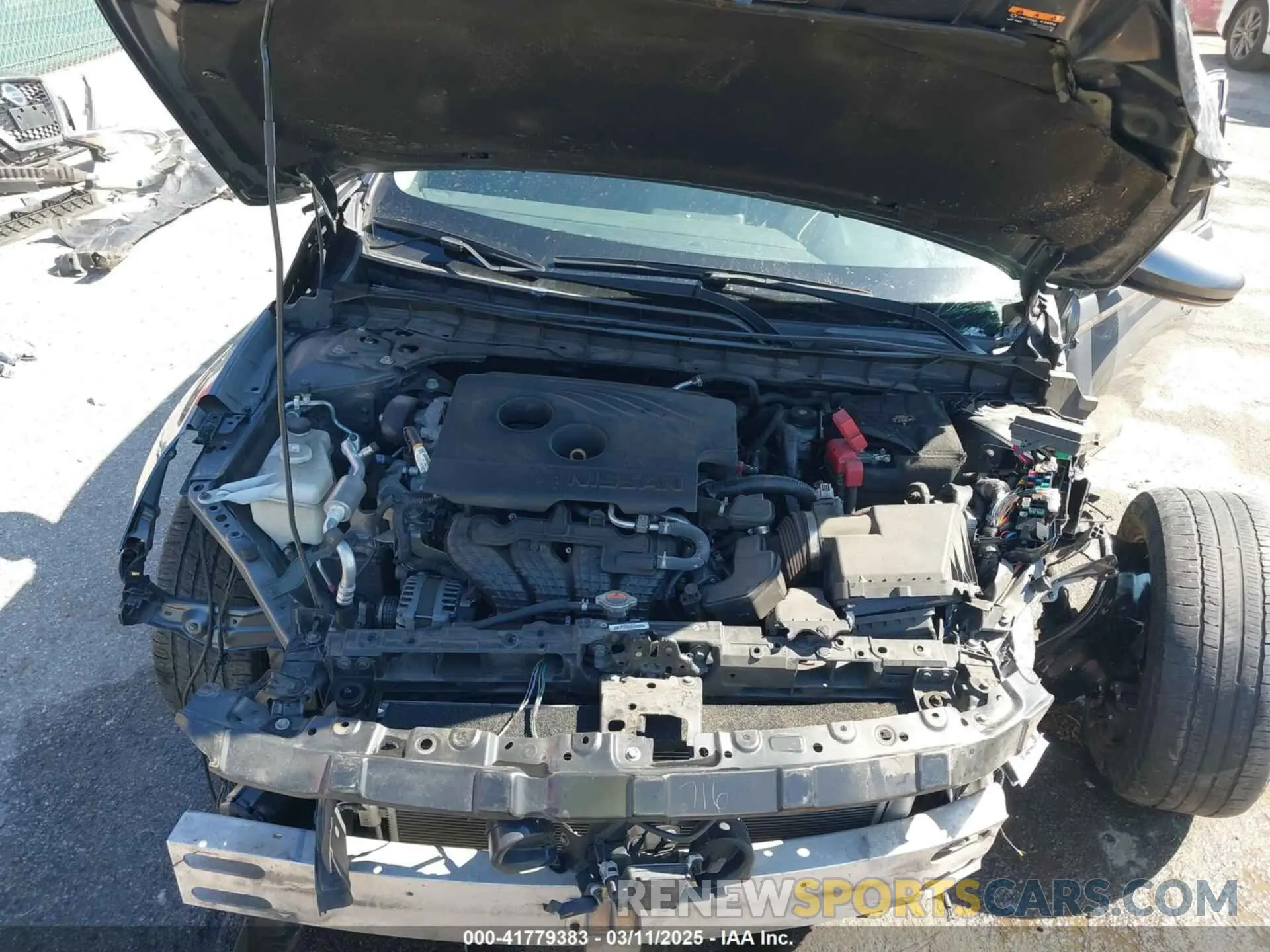 10 Photograph of a damaged car 1N4BL4DV7KC140549 NISSAN ALTIMA 2019