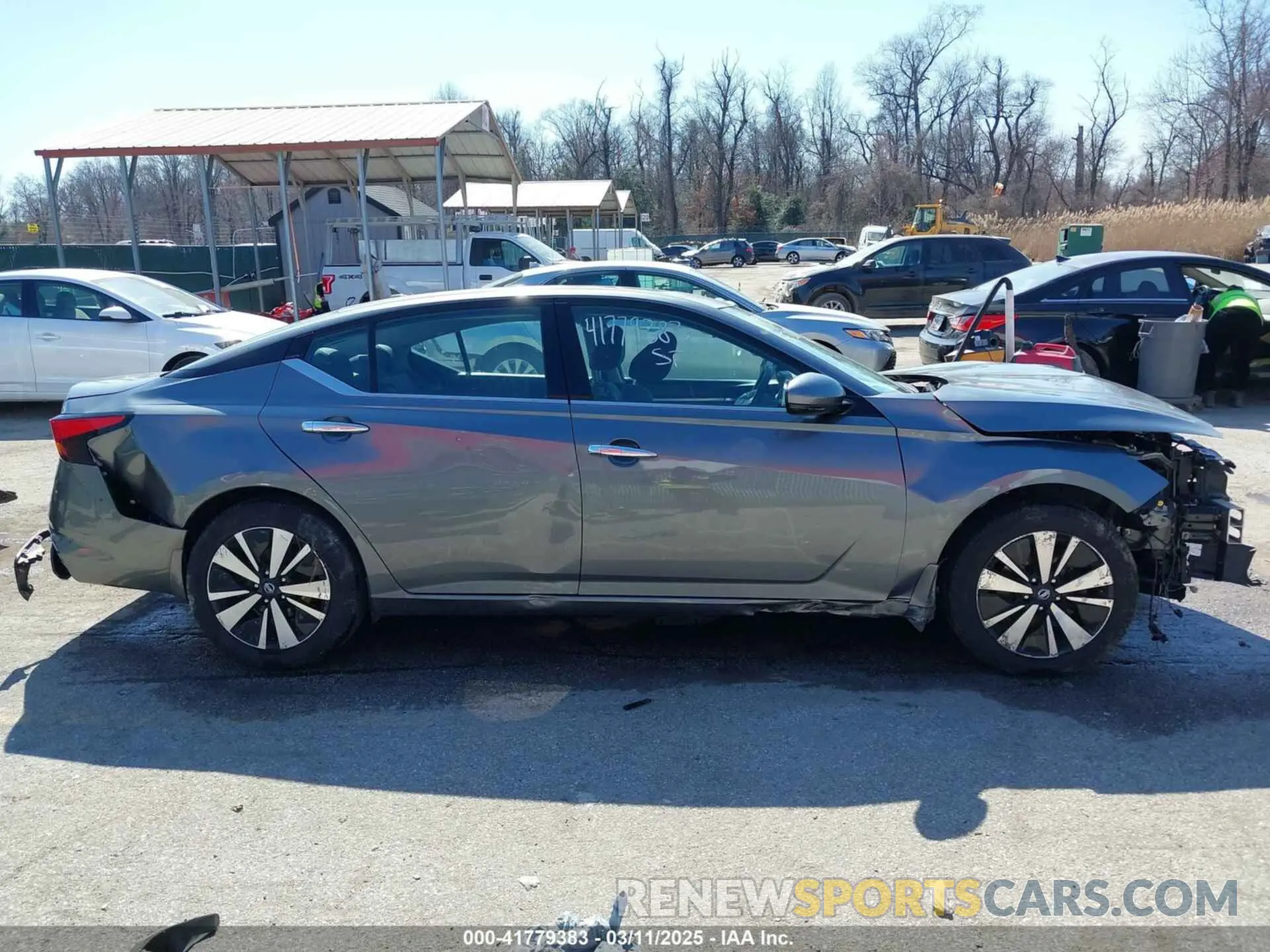 13 Photograph of a damaged car 1N4BL4DV7KC140549 NISSAN ALTIMA 2019