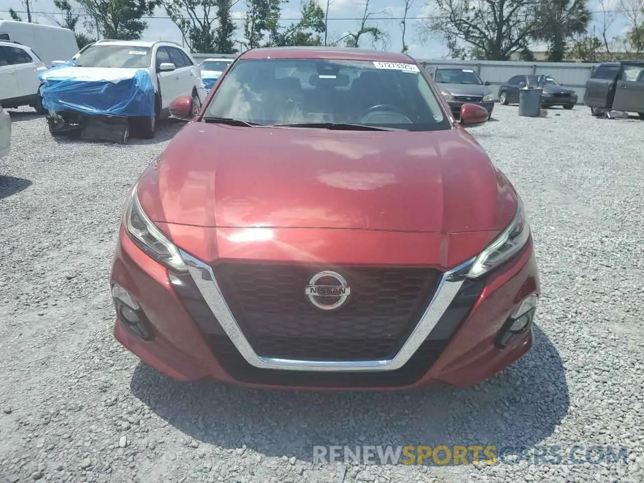 5 Photograph of a damaged car 1N4BL4DV7KC146500 NISSAN ALTIMA 2019