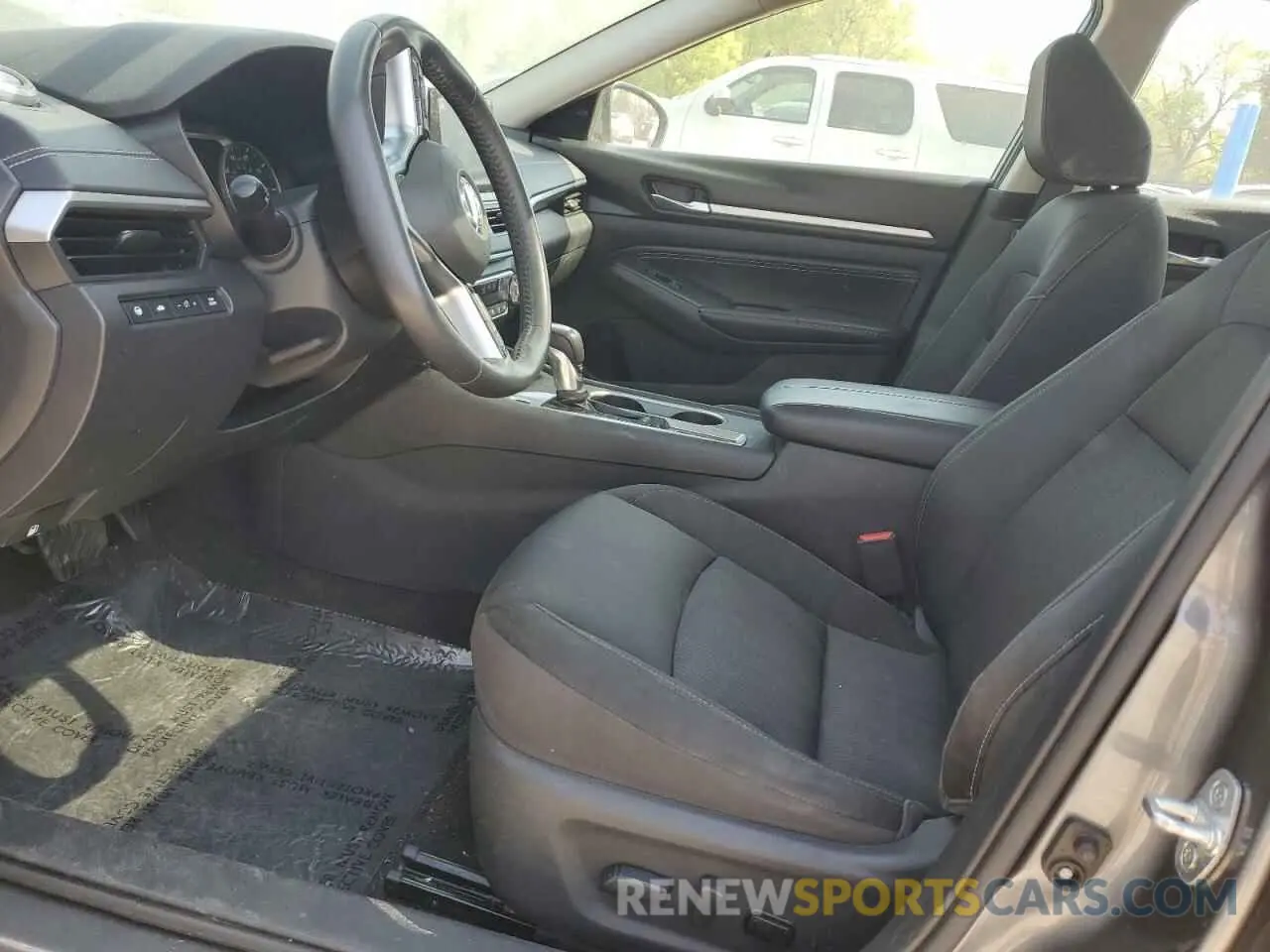 7 Photograph of a damaged car 1N4BL4DV7KC156847 NISSAN ALTIMA 2019