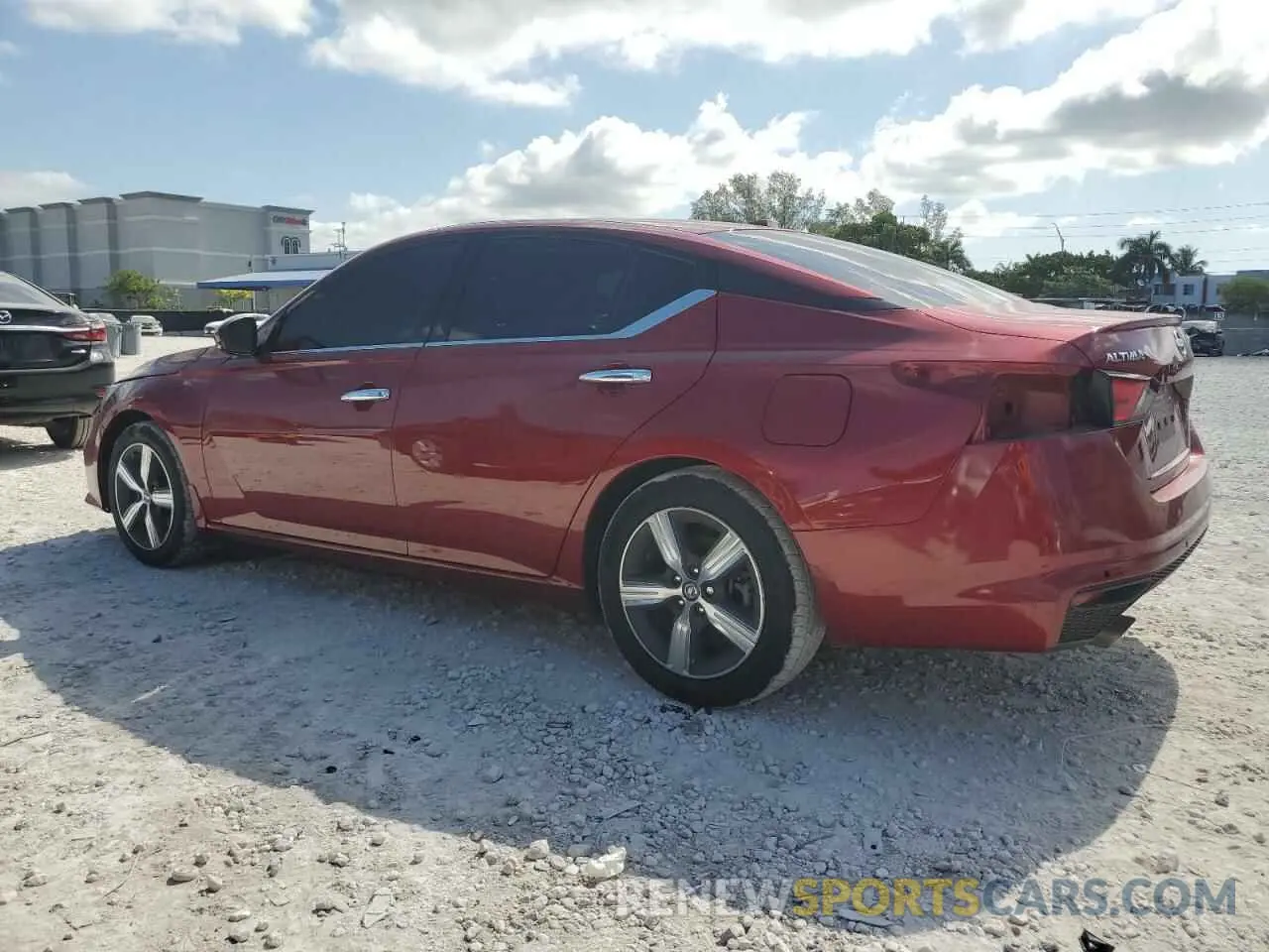 2 Photograph of a damaged car 1N4BL4DV8KC114087 NISSAN ALTIMA 2019