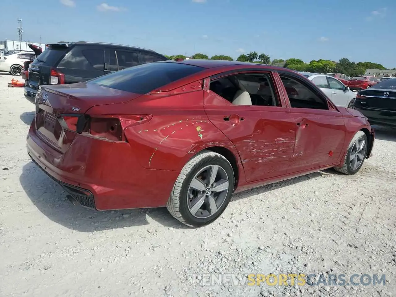 3 Photograph of a damaged car 1N4BL4DV8KC114087 NISSAN ALTIMA 2019