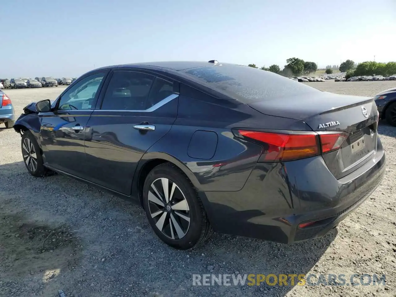 2 Photograph of a damaged car 1N4BL4DV8KC128023 NISSAN ALTIMA 2019