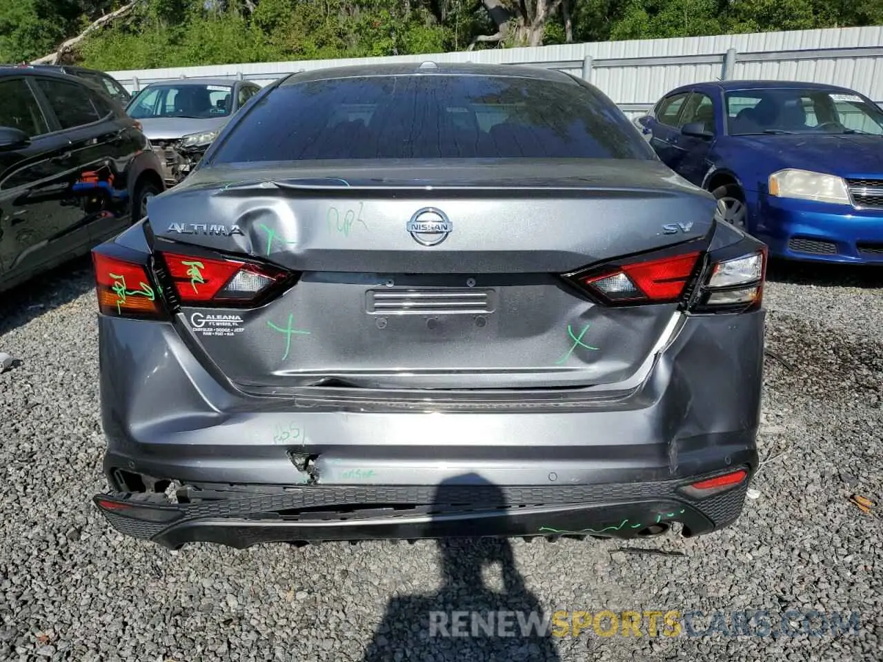6 Photograph of a damaged car 1N4BL4DV8KC173706 NISSAN ALTIMA 2019
