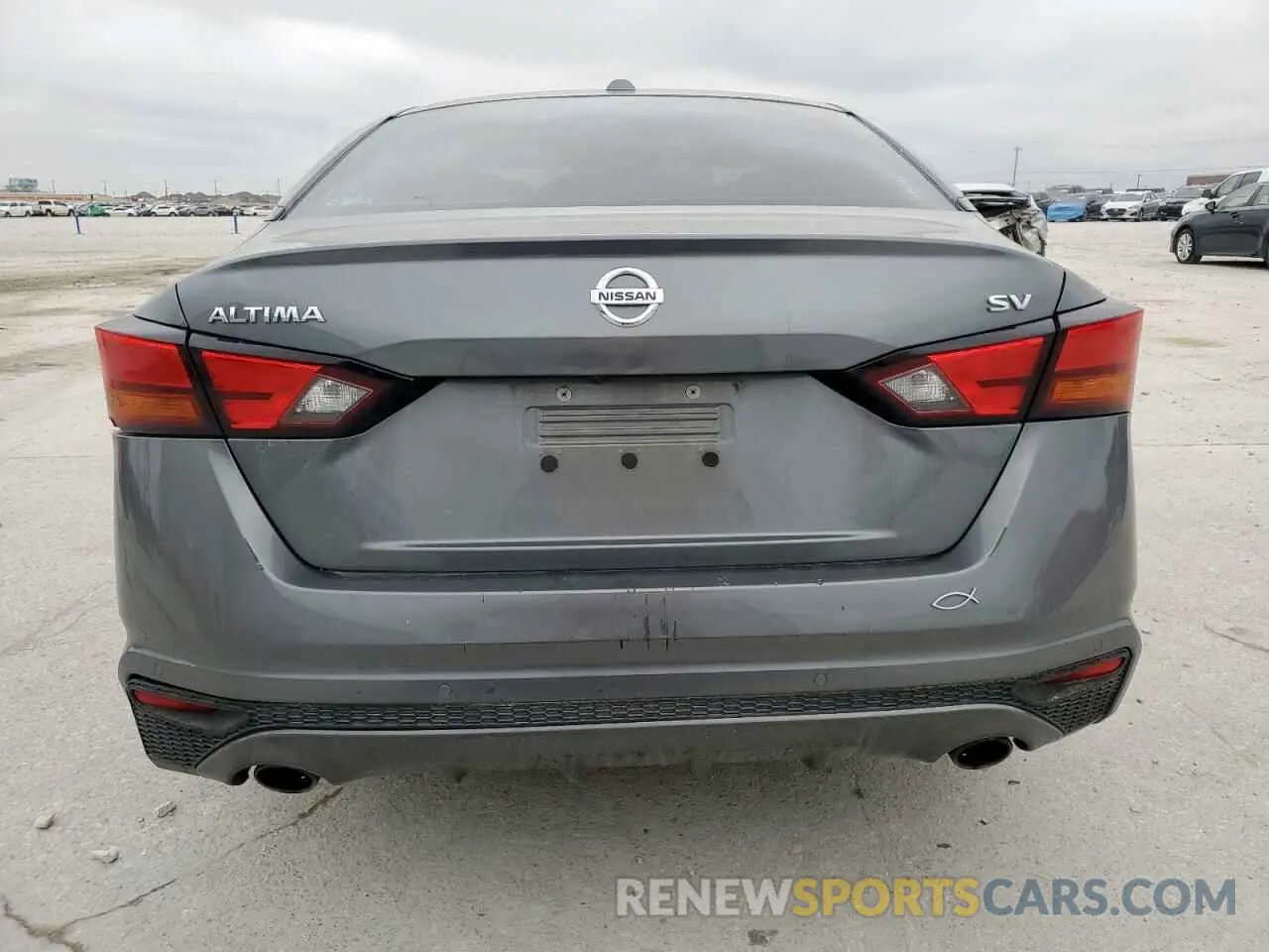 6 Photograph of a damaged car 1N4BL4DV8KC184222 NISSAN ALTIMA 2019