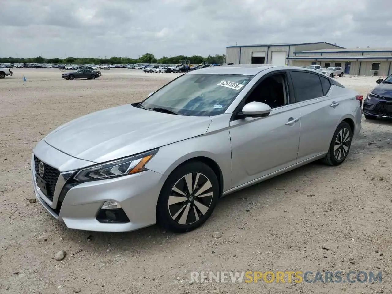 1 Photograph of a damaged car 1N4BL4DV9KC107925 NISSAN ALTIMA 2019