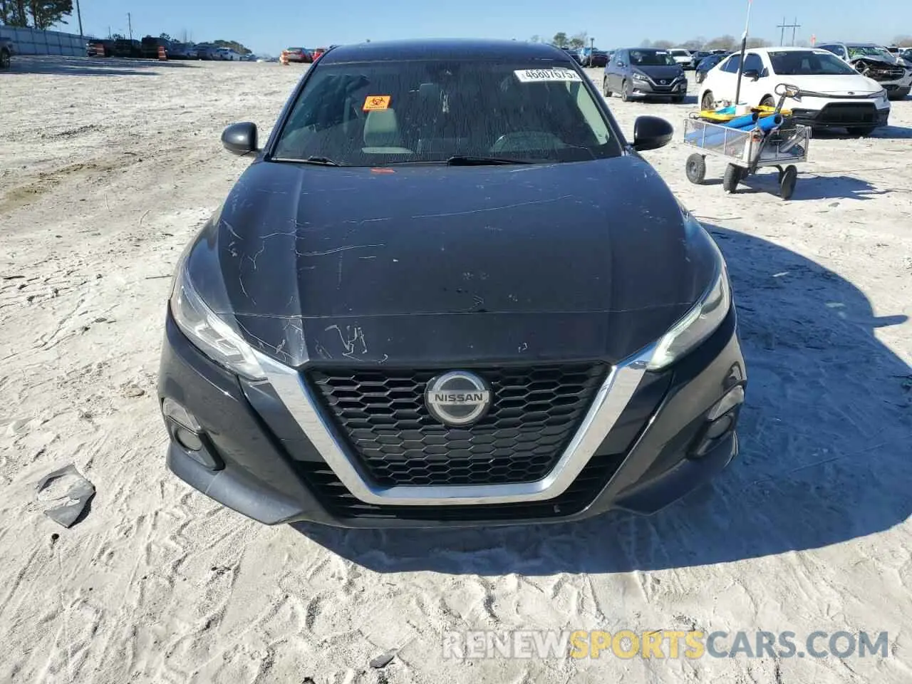 5 Photograph of a damaged car 1N4BL4DV9KC112736 NISSAN ALTIMA 2019