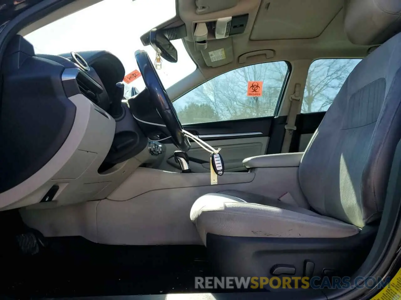7 Photograph of a damaged car 1N4BL4DV9KC112736 NISSAN ALTIMA 2019