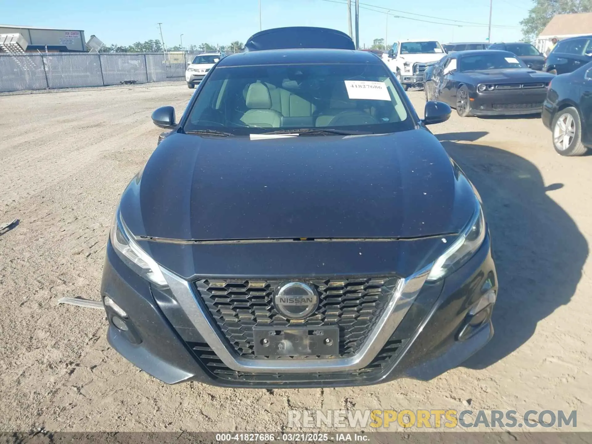 12 Photograph of a damaged car 1N4BL4DV9KC117080 NISSAN ALTIMA 2019