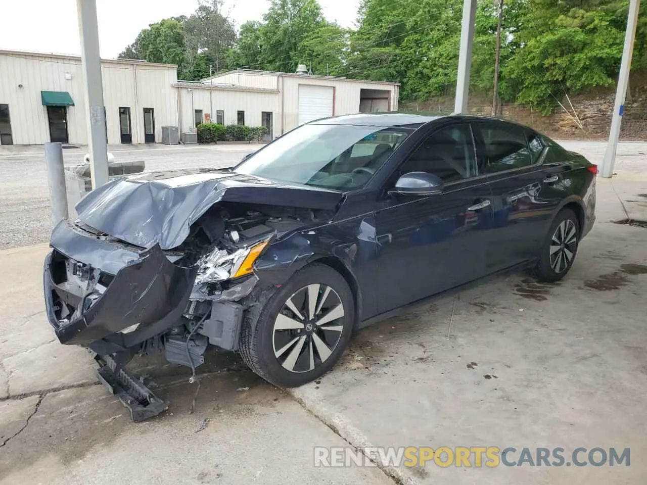 1 Photograph of a damaged car 1N4BL4DV9KC127933 NISSAN ALTIMA 2019