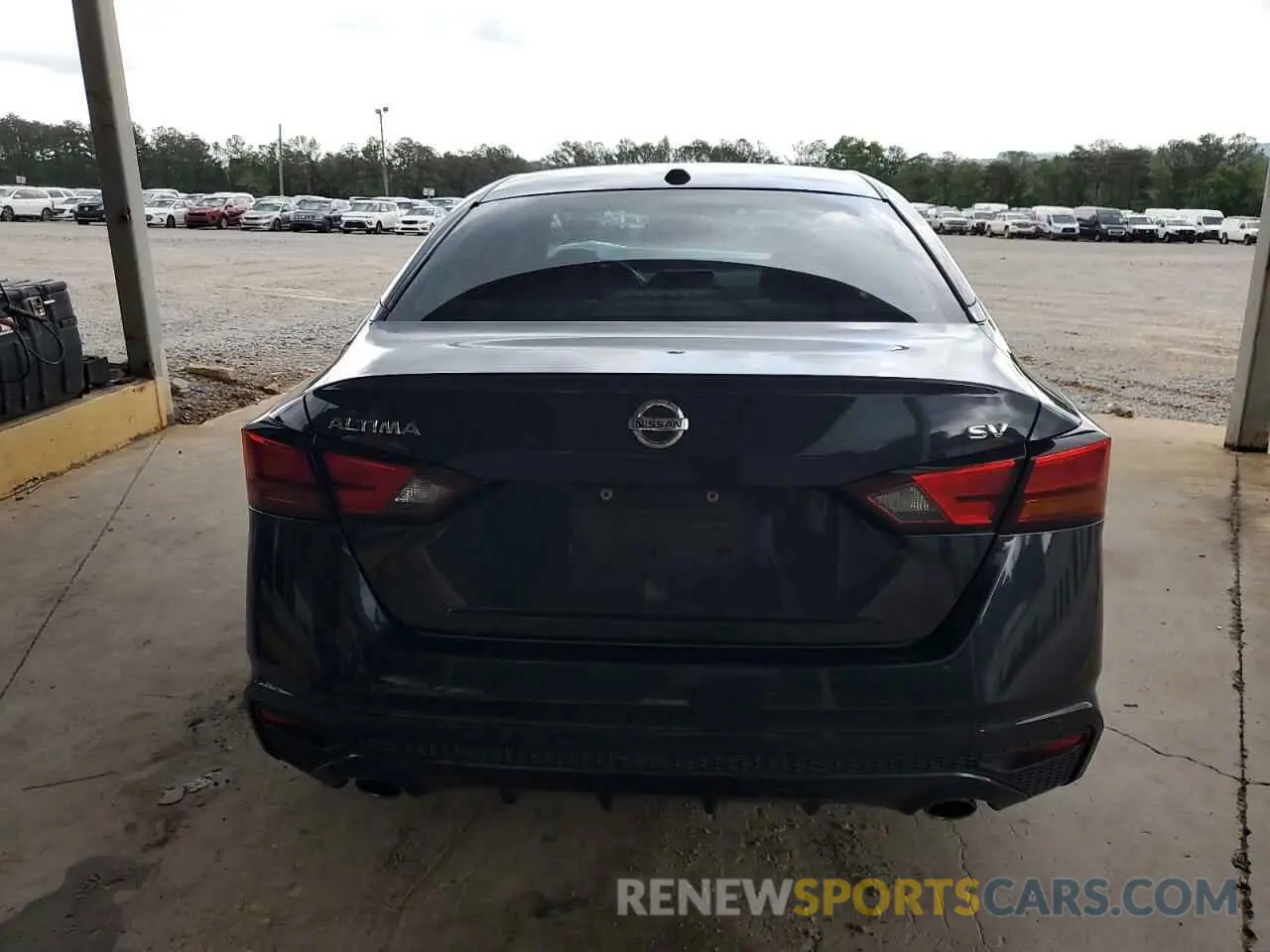 6 Photograph of a damaged car 1N4BL4DV9KC127933 NISSAN ALTIMA 2019