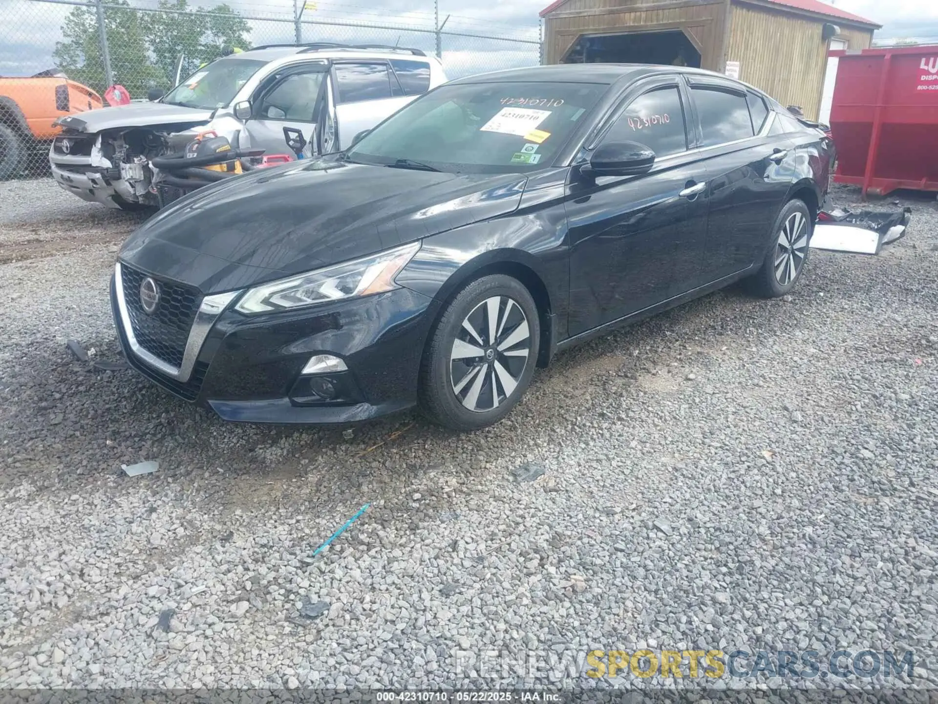 2 Photograph of a damaged car 1N4BL4DV9KC148054 NISSAN ALTIMA 2019