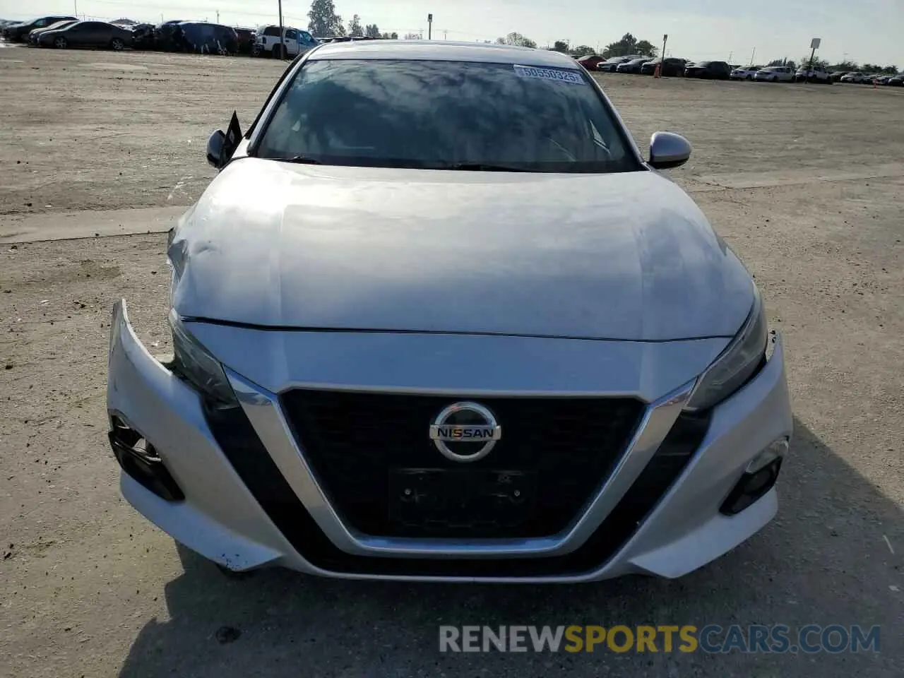 5 Photograph of a damaged car 1N4BL4DVXKC125902 NISSAN ALTIMA 2019