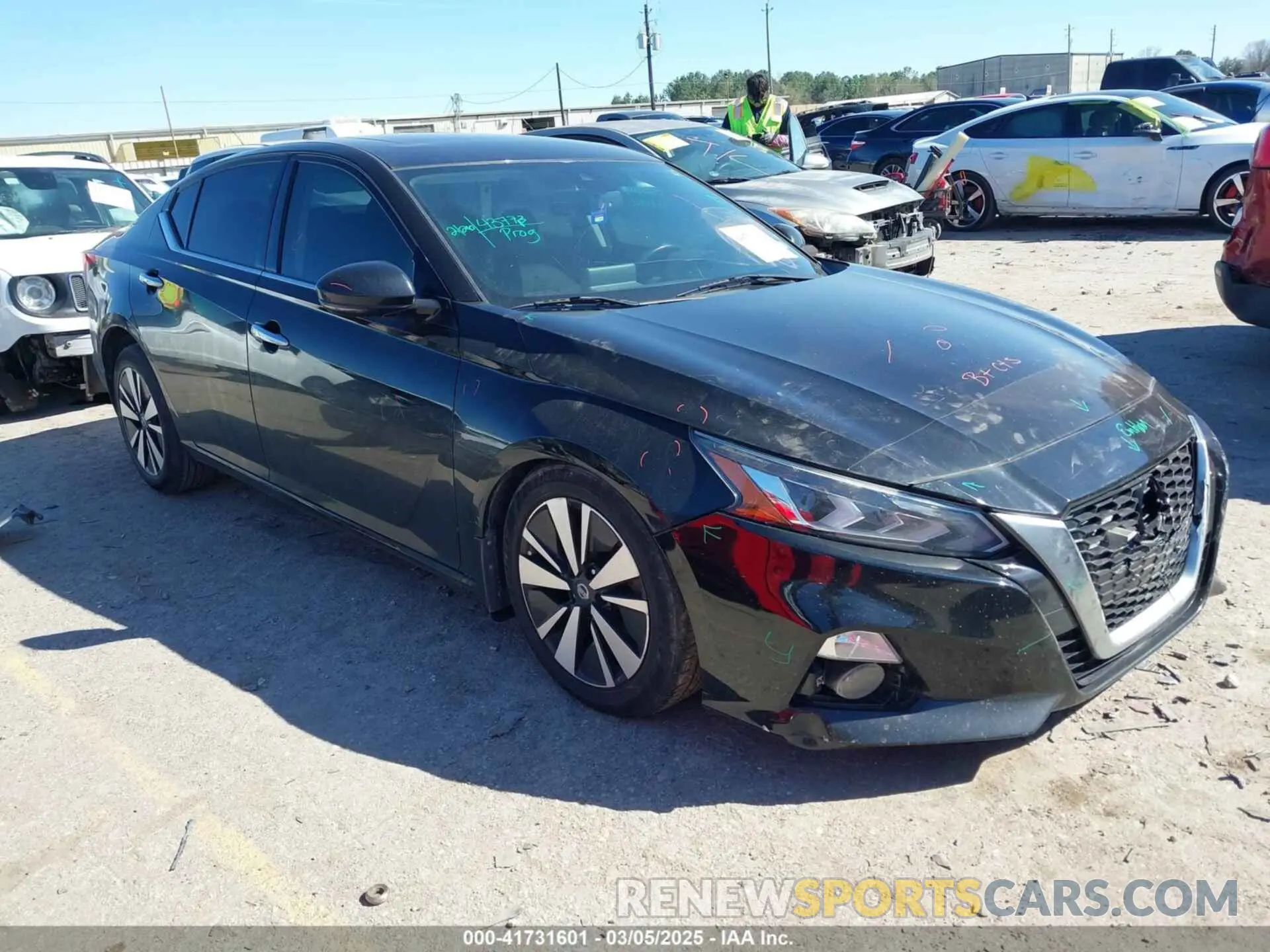 1 Photograph of a damaged car 1N4BL4DVXKN306325 NISSAN ALTIMA 2019