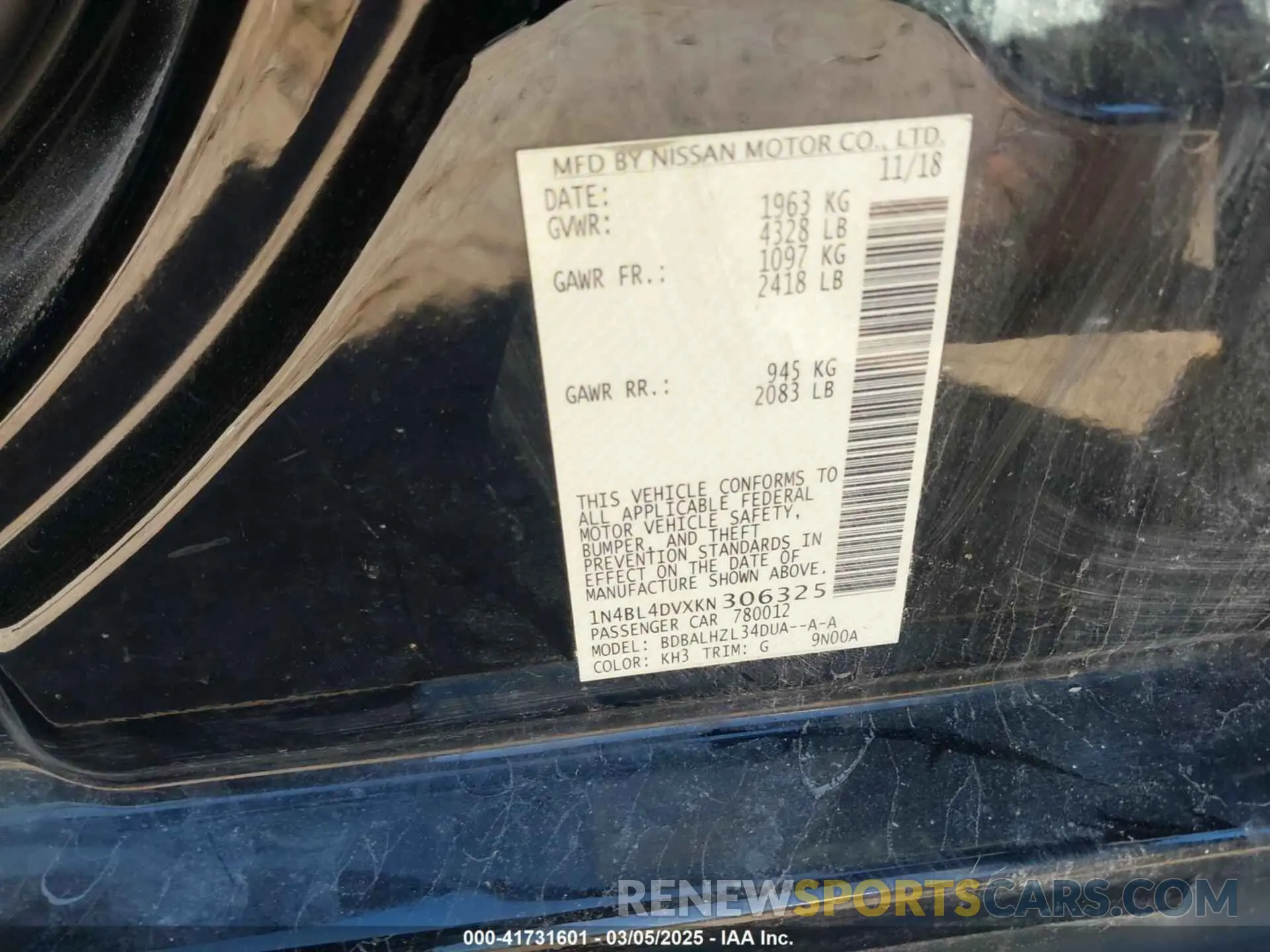 9 Photograph of a damaged car 1N4BL4DVXKN306325 NISSAN ALTIMA 2019
