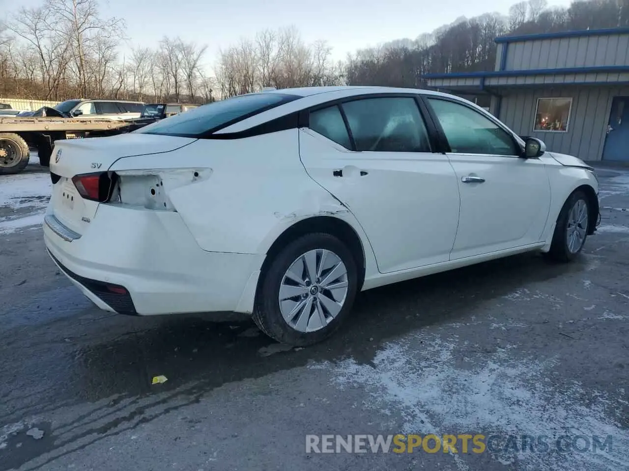3 Photograph of a damaged car 1N4BL4DW1KC193420 NISSAN ALTIMA 2019