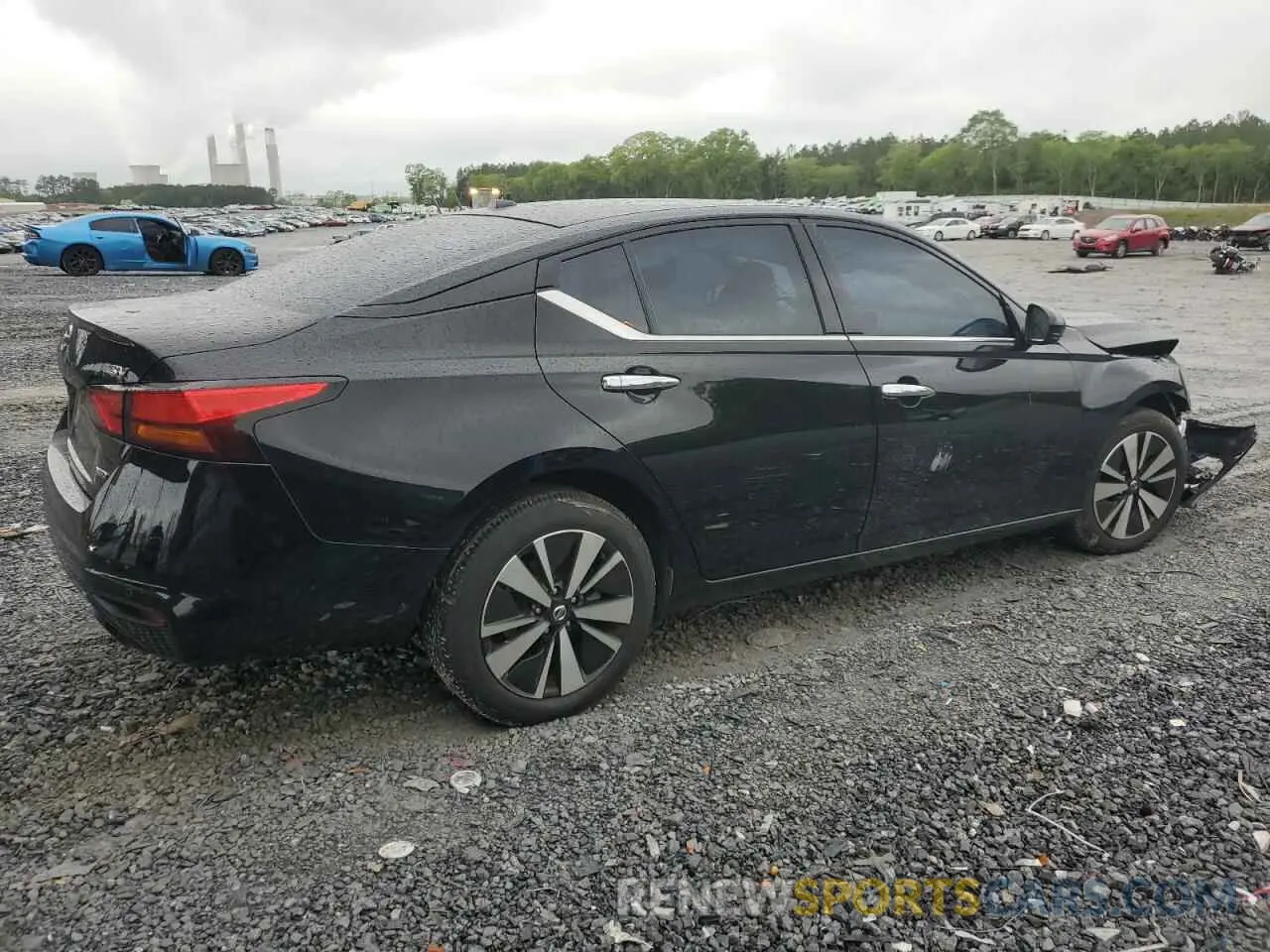 3 Photograph of a damaged car 1N4BL4DW2KC166646 NISSAN ALTIMA 2019