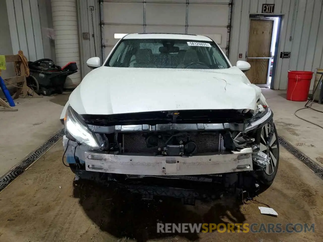 5 Photograph of a damaged car 1N4BL4DW5KC193503 NISSAN ALTIMA 2019
