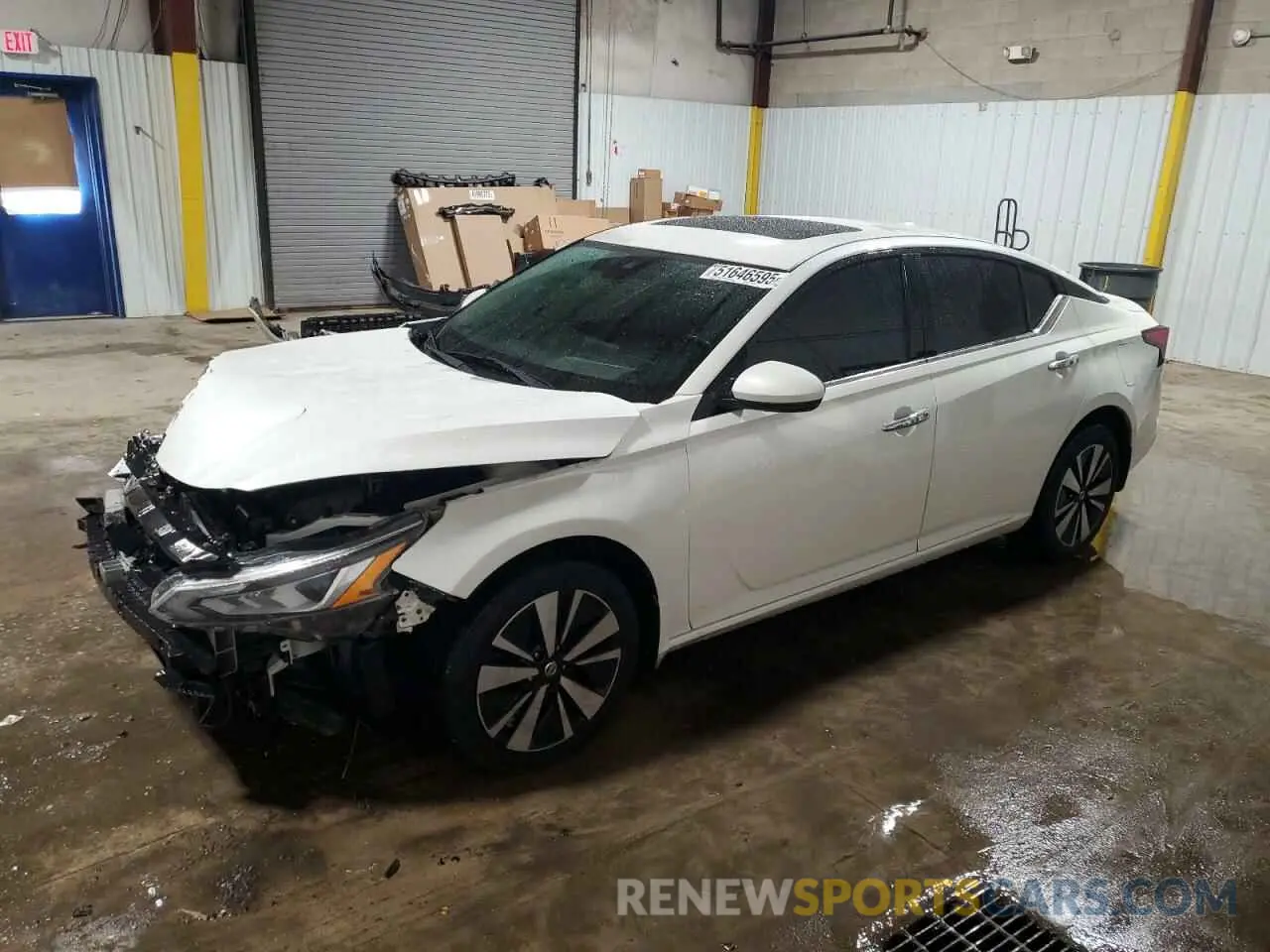 1 Photograph of a damaged car 1N4BL4DW5KC250167 NISSAN ALTIMA 2019